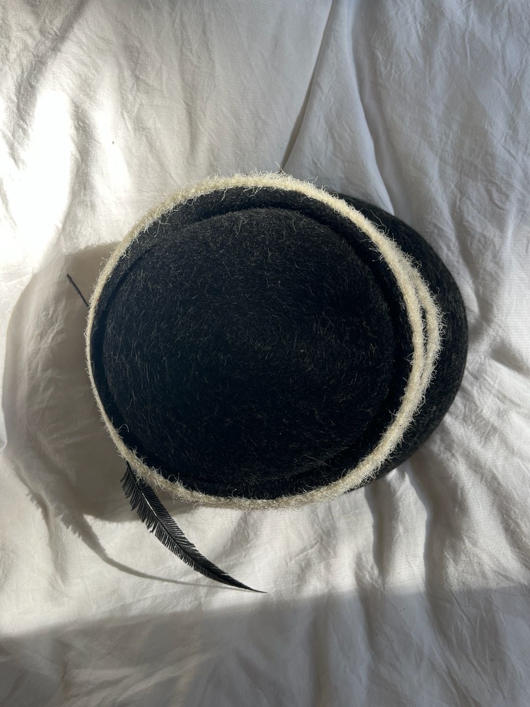 Vintage Black Felt Pillbox Hat with White Trim and Feather 2
