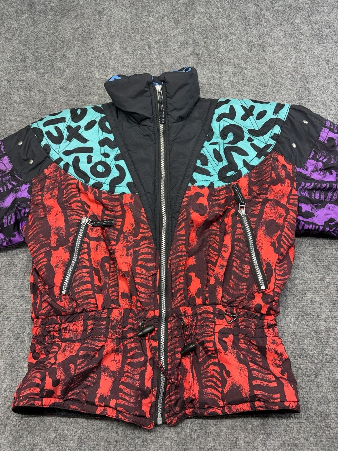 Vtg Obermeyer Wild One Ski jacket womens size-6-small Animal print 80/90s Retro 3