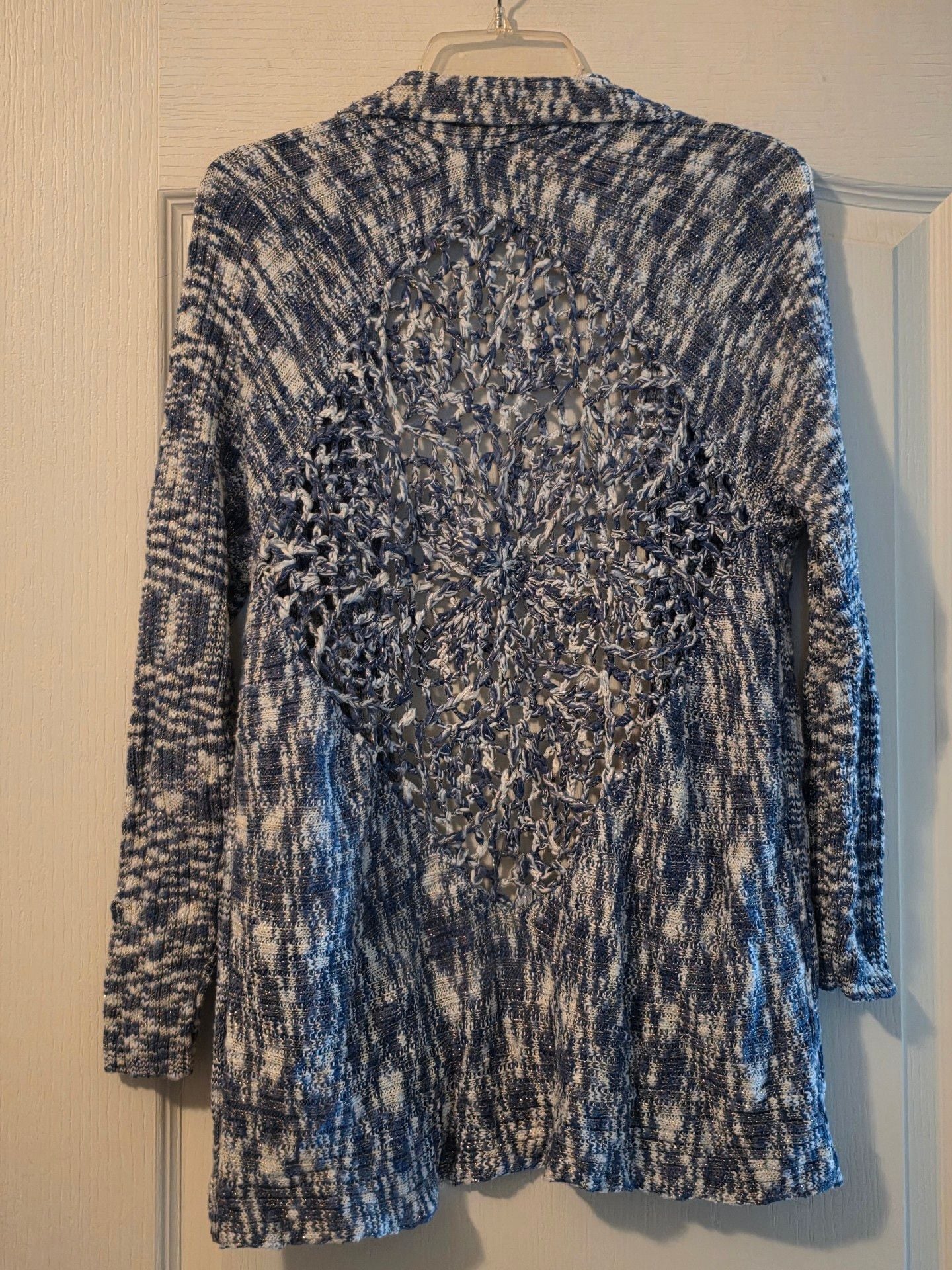 Beautiful Casual Express Open Cardigan Size XL Blue White Lurex Crochet Back 2