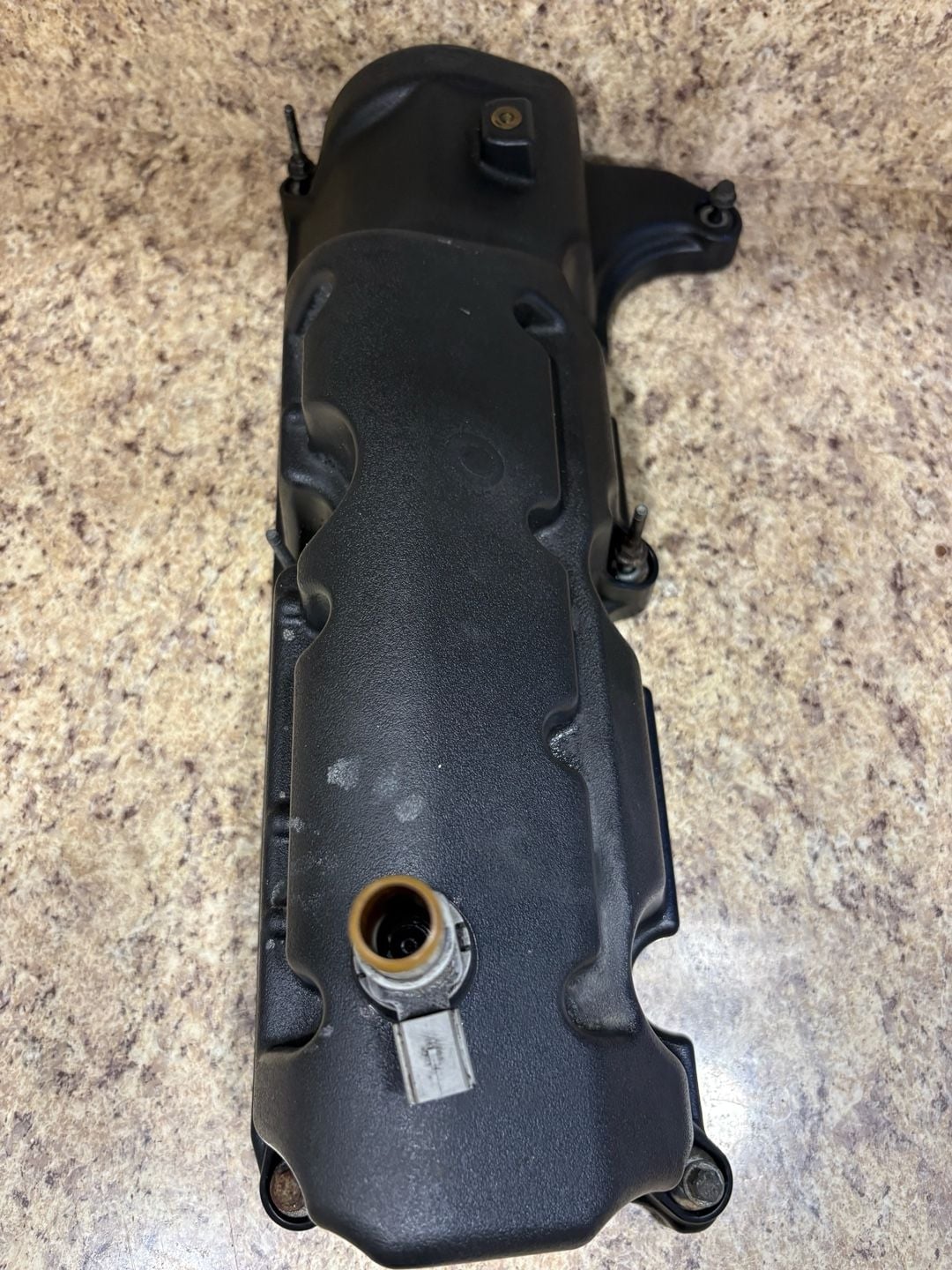 2005-2010 Ford Mustang 4.0L V6 Passenger RH Valve Cover OEM Right Side 6