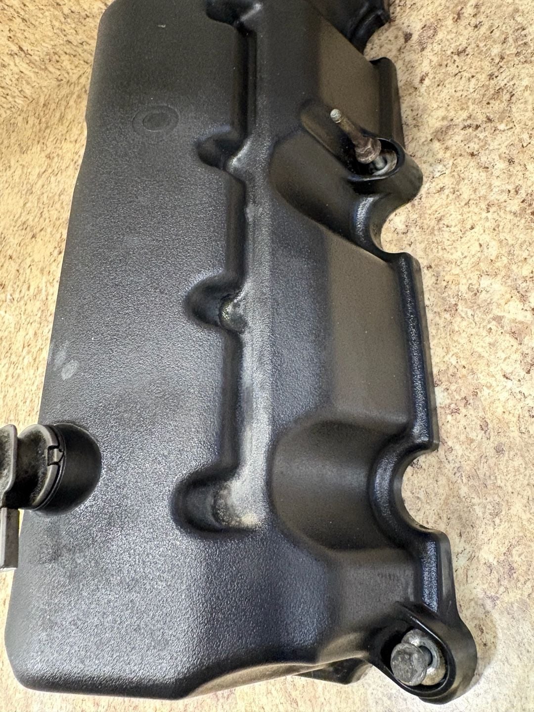 2005-2010 Ford Mustang 4.0L V6 Passenger RH Valve Cover OEM Right Side 7