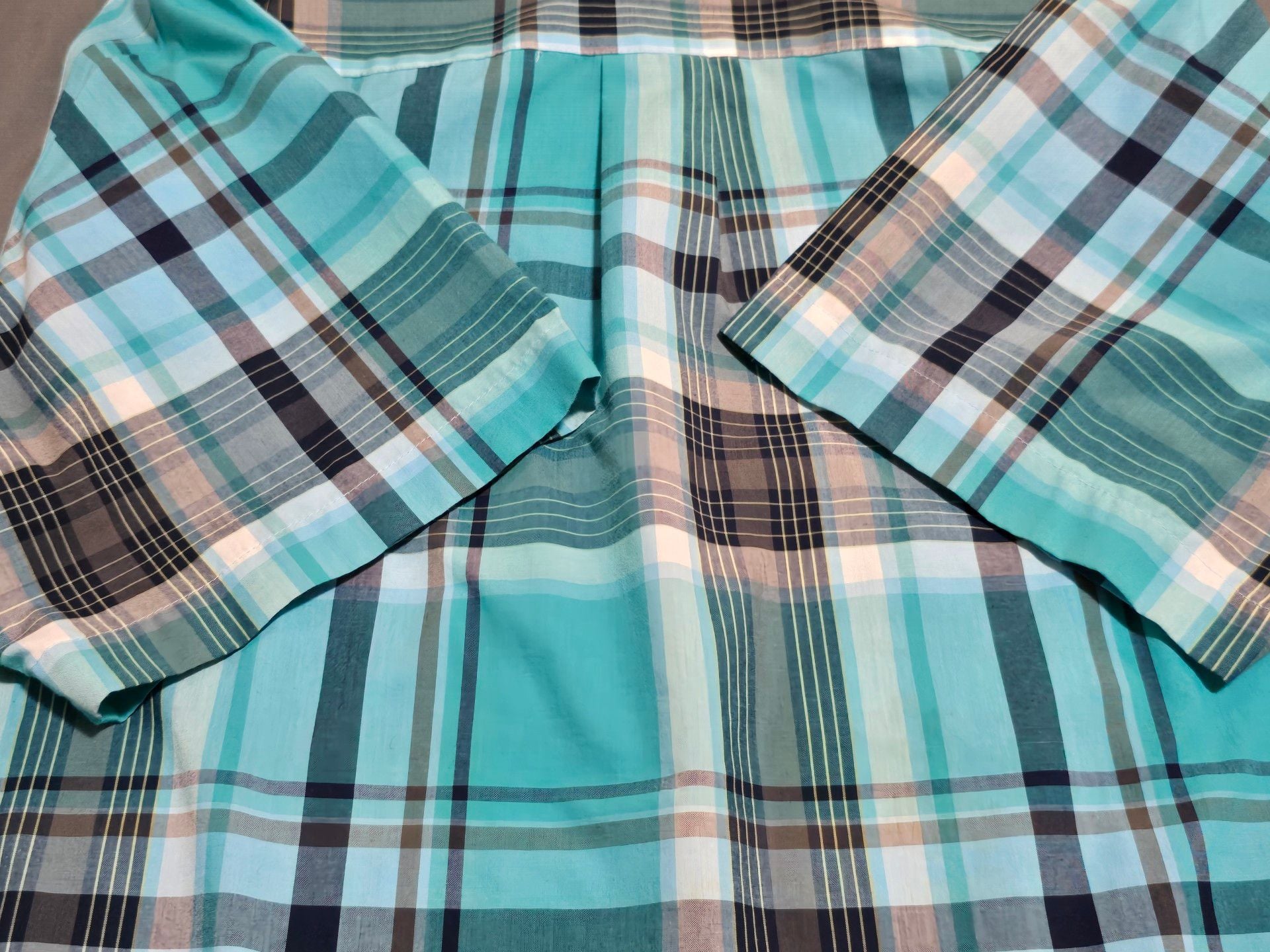 Towncraft Classic Fit Plaid Short Sleeve Button-Down Shirt 8