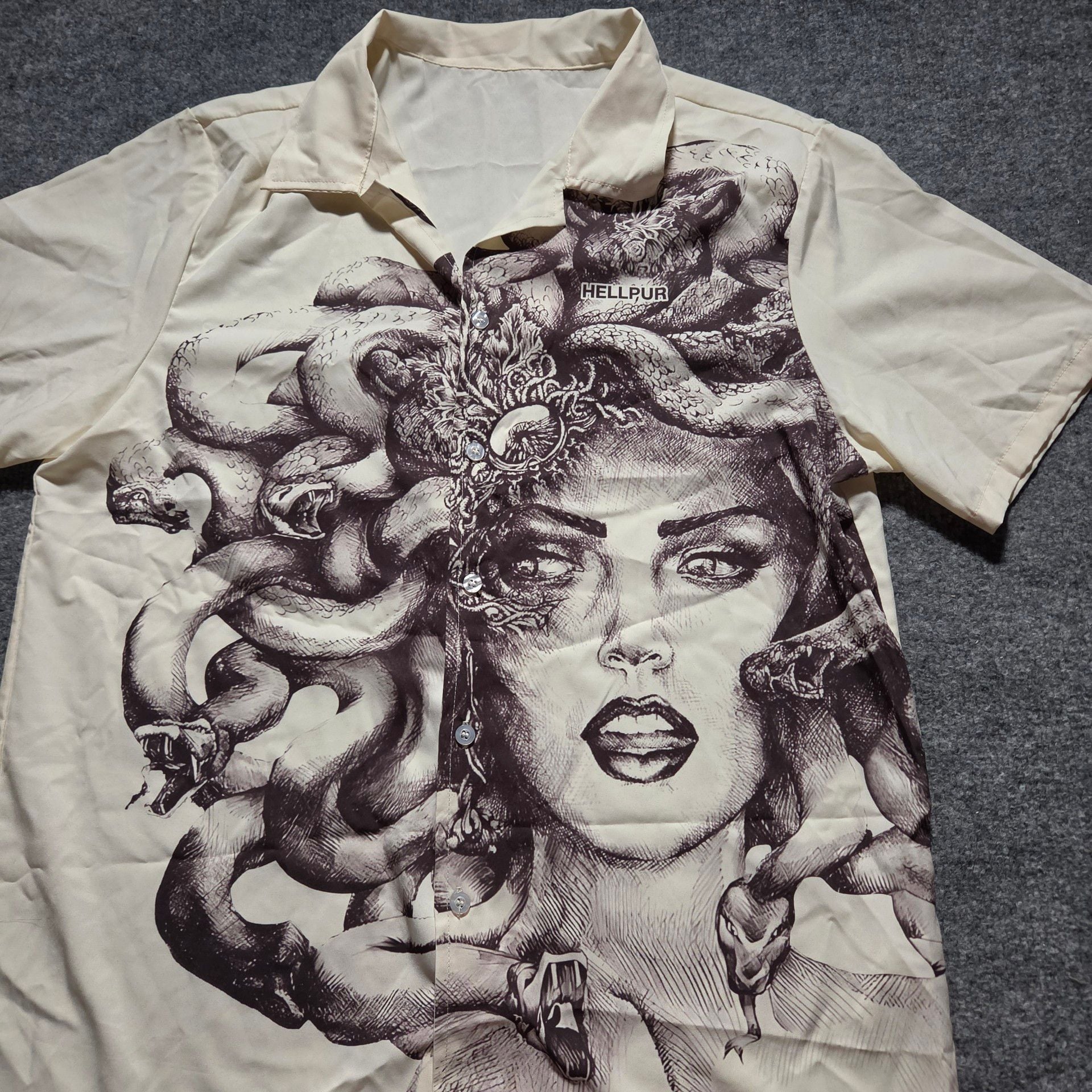 HELLPUR Short Sleeve Button Down Shirt Size M Medusa Graphic 2