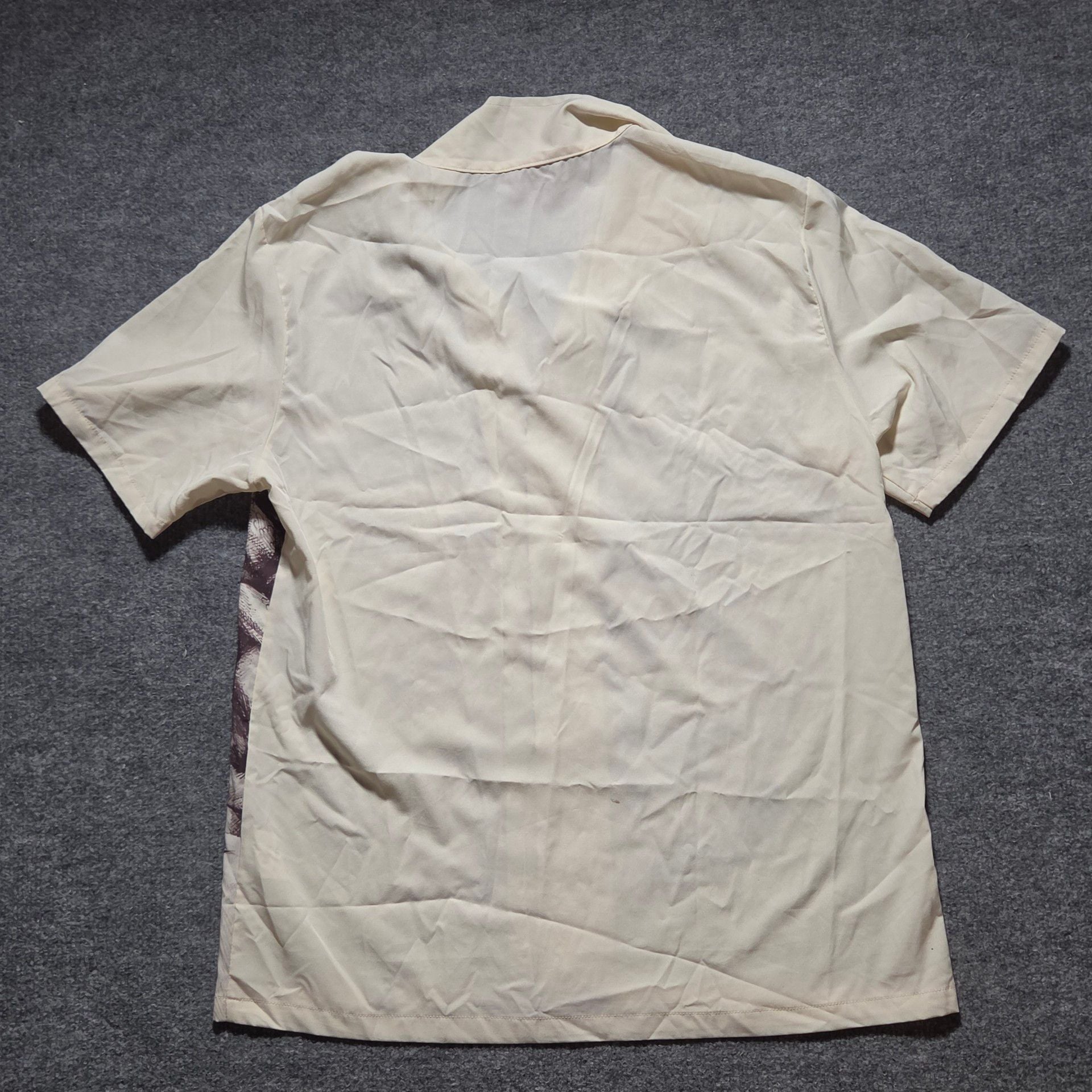 HELLPUR Short Sleeve Button Down Shirt Size M Medusa Graphic 7