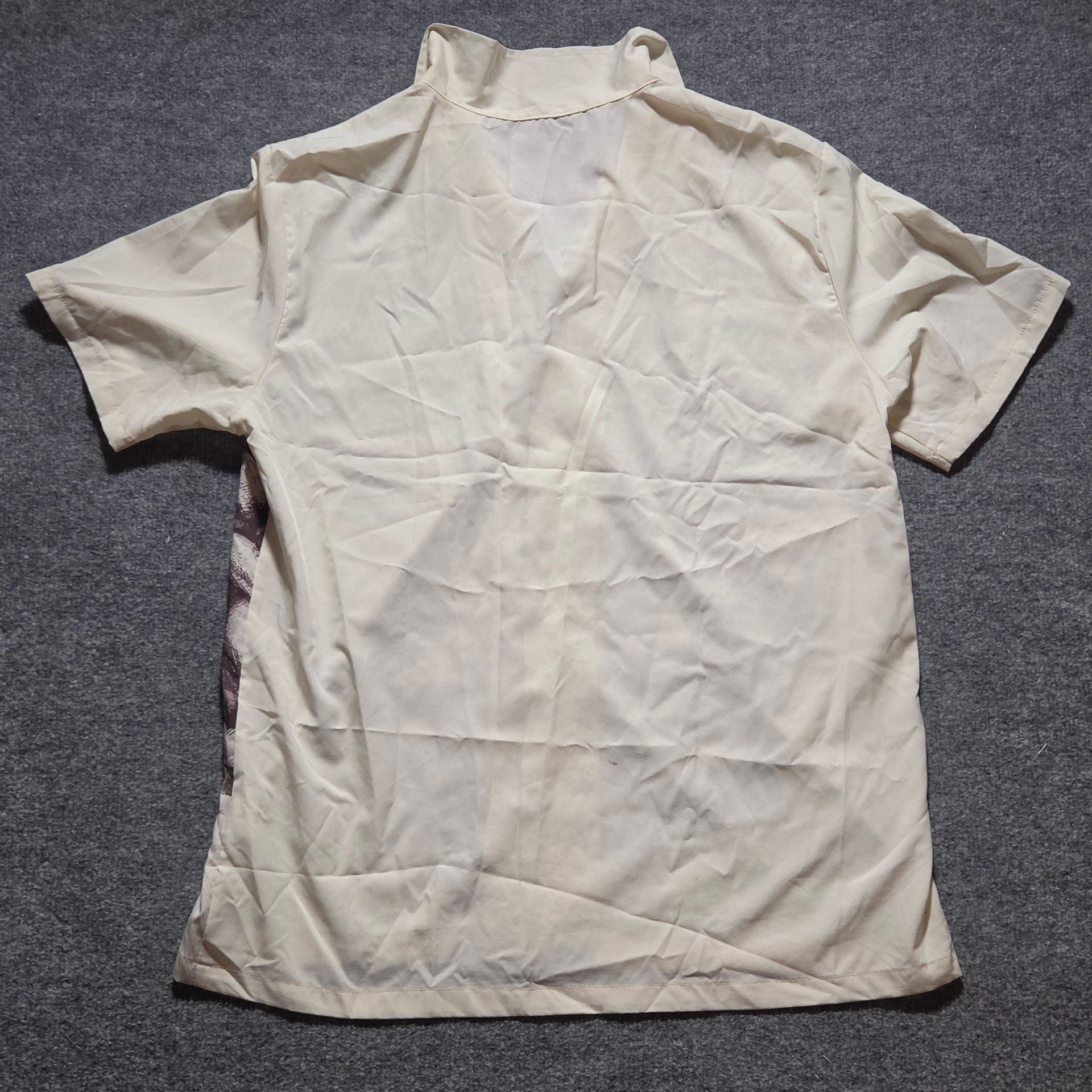 HELLPUR Short Sleeve Button Down Shirt Size M Medusa Graphic 9