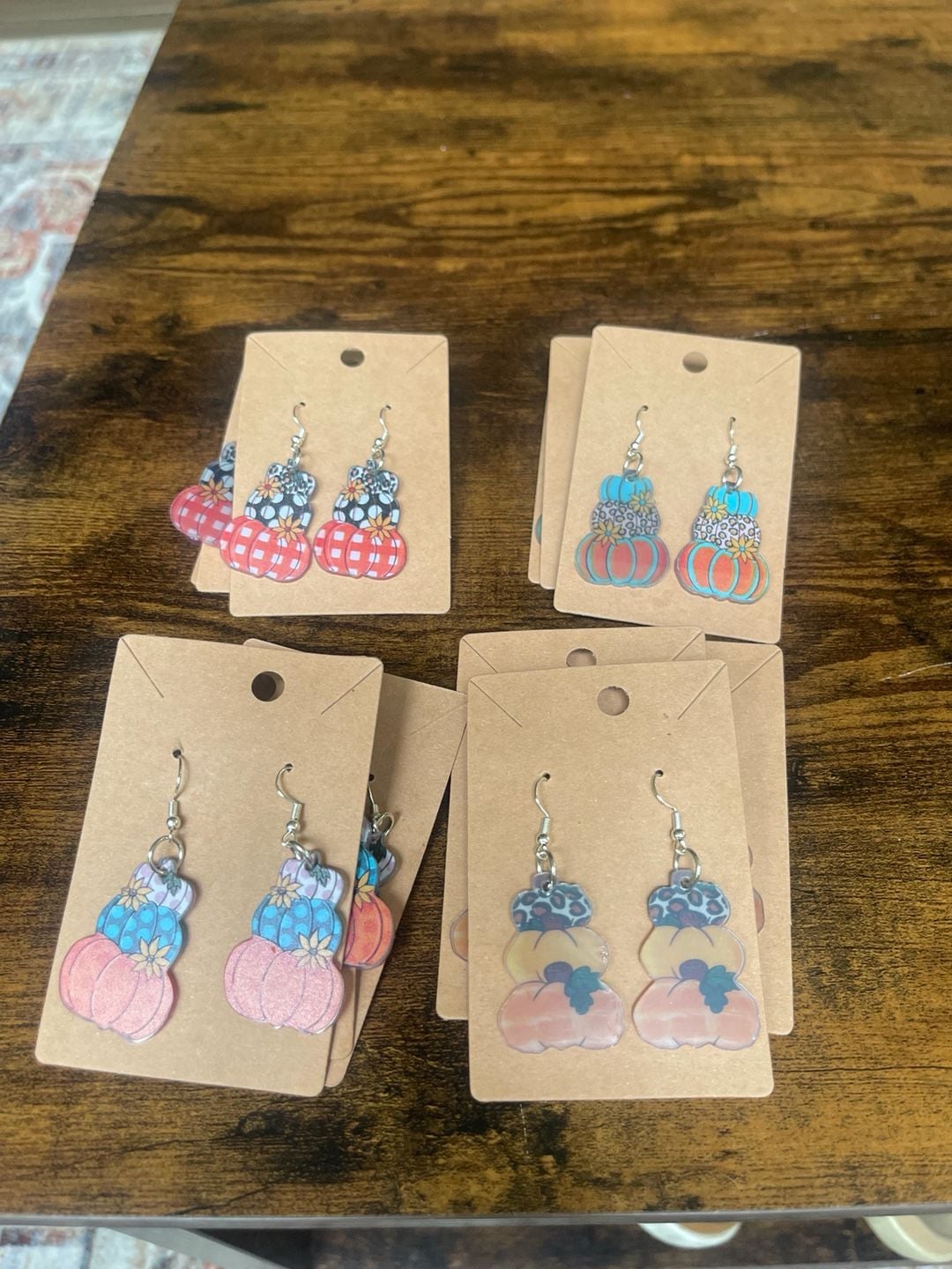 Pumpkin Dangle Earrings Red Checkered Fall
Each $5.99 
 
3 items each 
 9