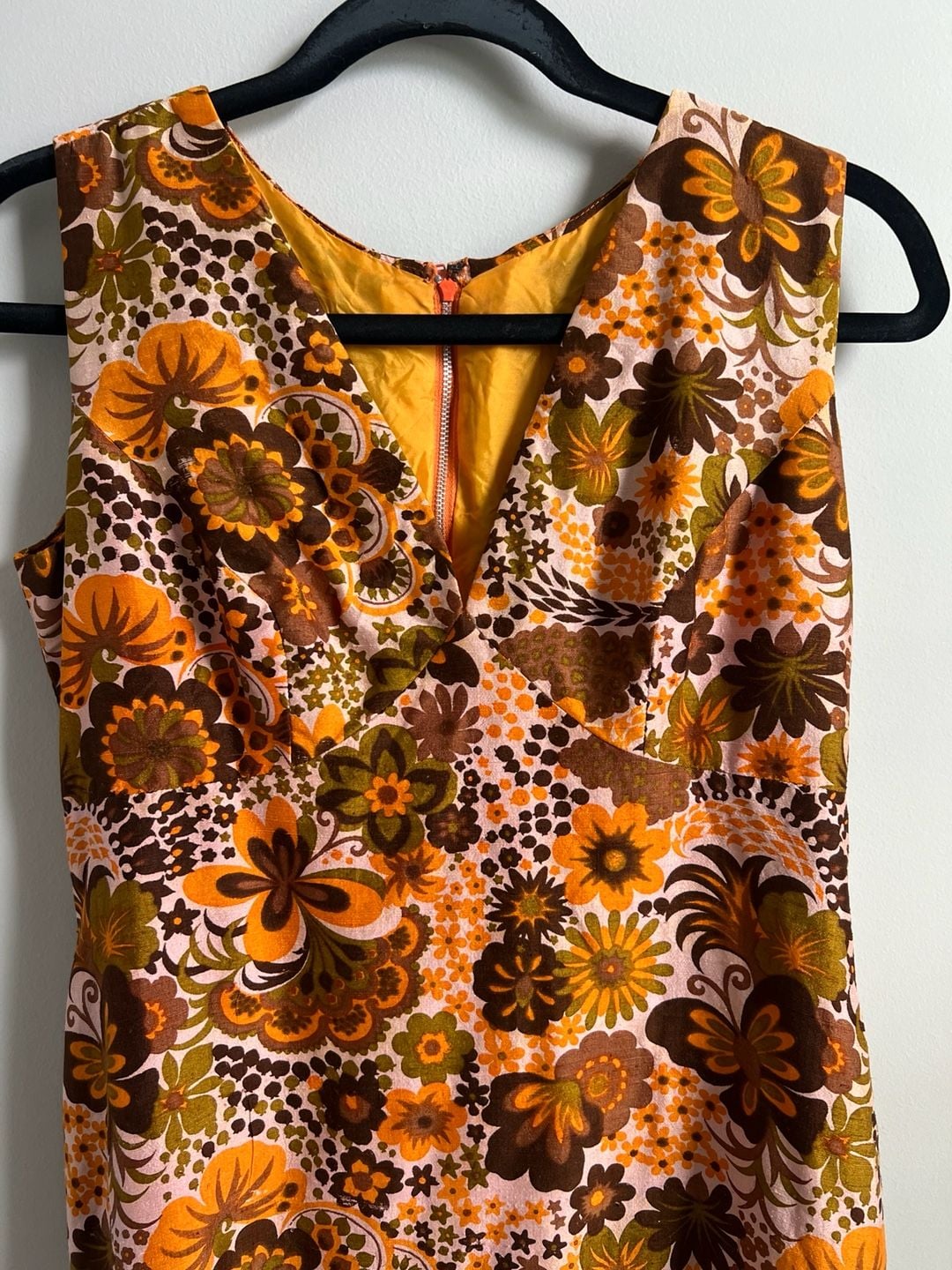 Vintage 1960s Retro Floral Print Sleeveless Dress Orange Brown 6