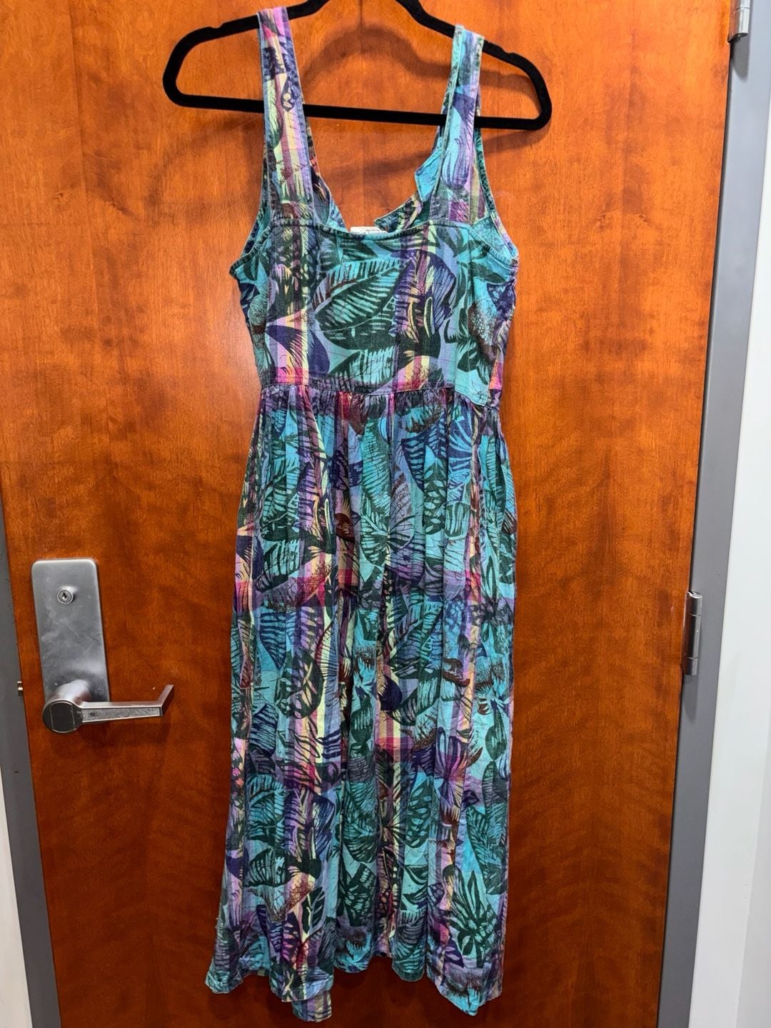 Vintage Nouveau Faces Tropical Leaf Print Button Front Midi Dress 3