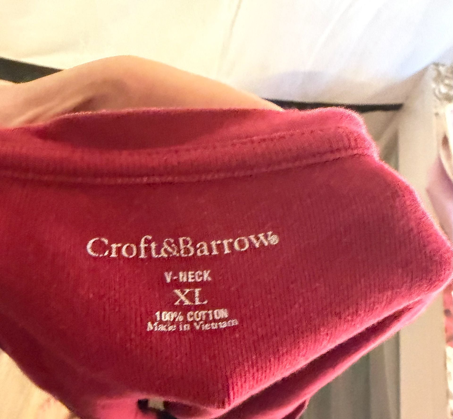 Croft & Barrow V-Neck T-Shirt Size XL Red 100% Cotton 3