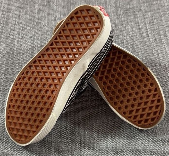 Vans Classic Slip-On 98 DX Anaheim Factory Black White Pinstripe 5