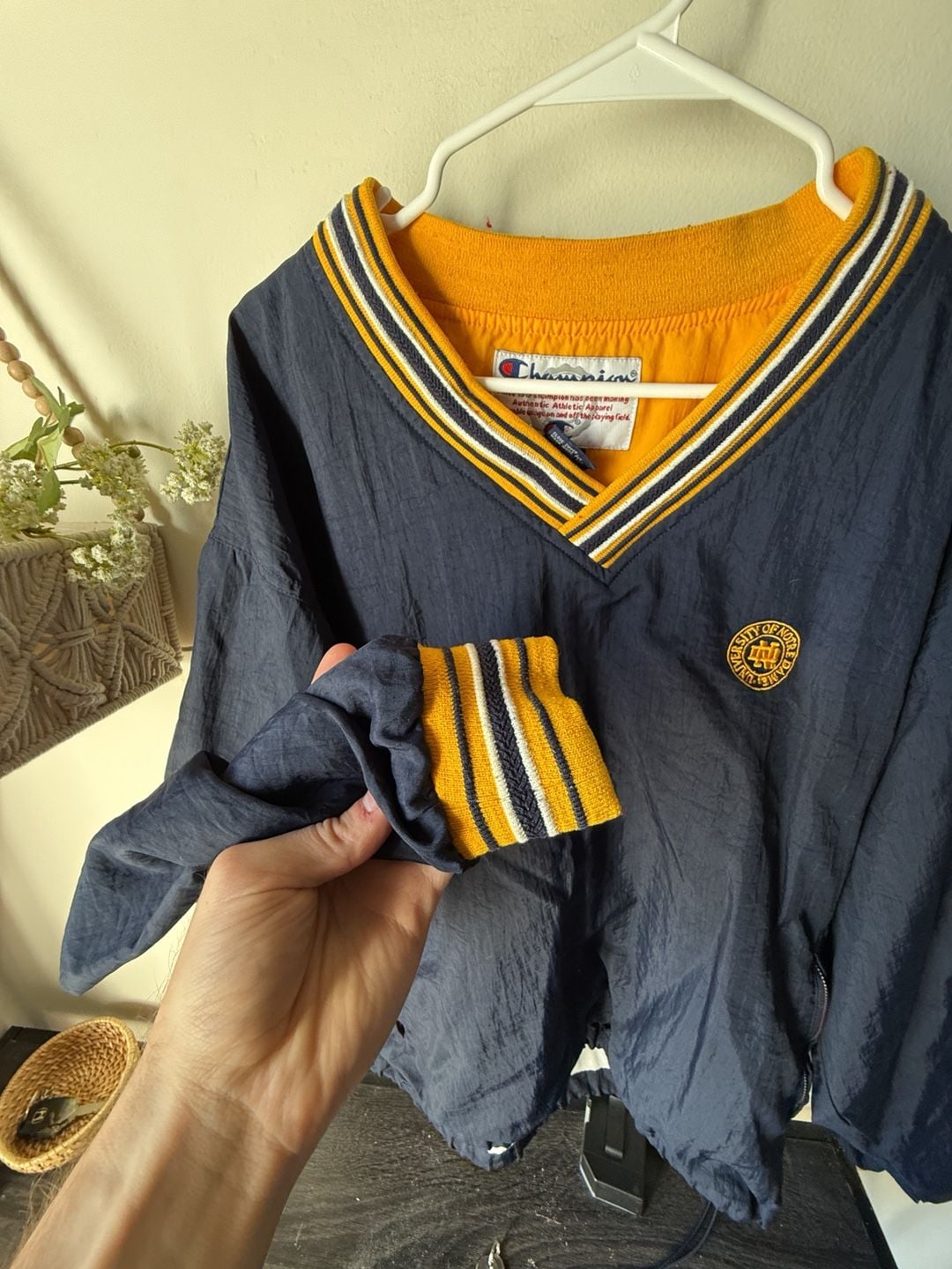 🏈 Fall Vintage Notre Dame Jacket 💙💛 90s College Windbreaker Pullover Size L 8