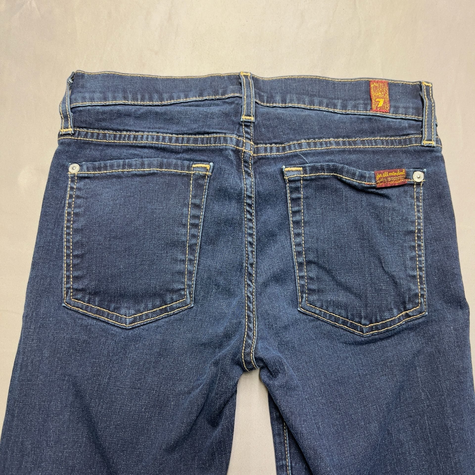 Product thumbnail 6