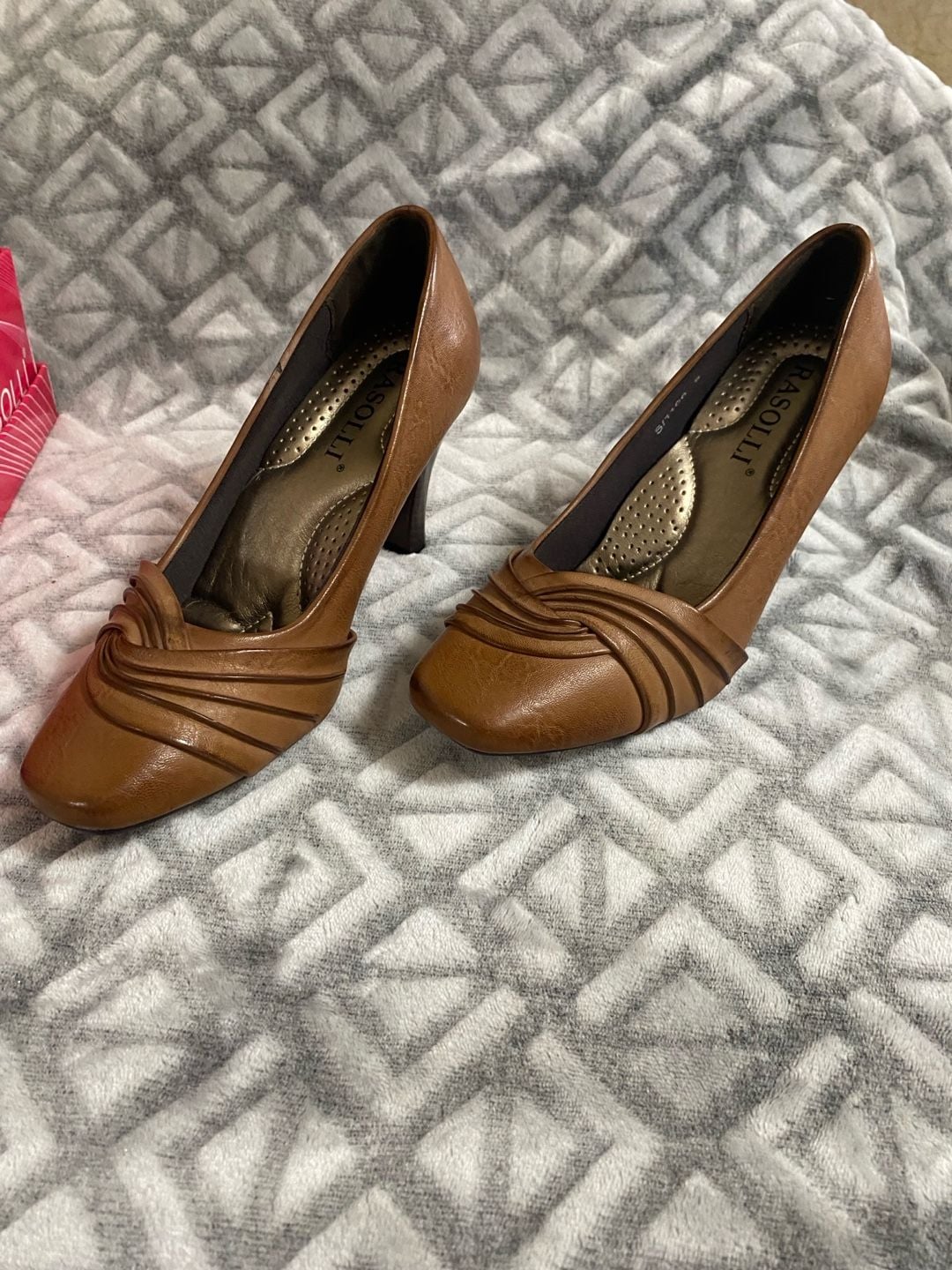 Rasolli Brown Heels Size 8 3