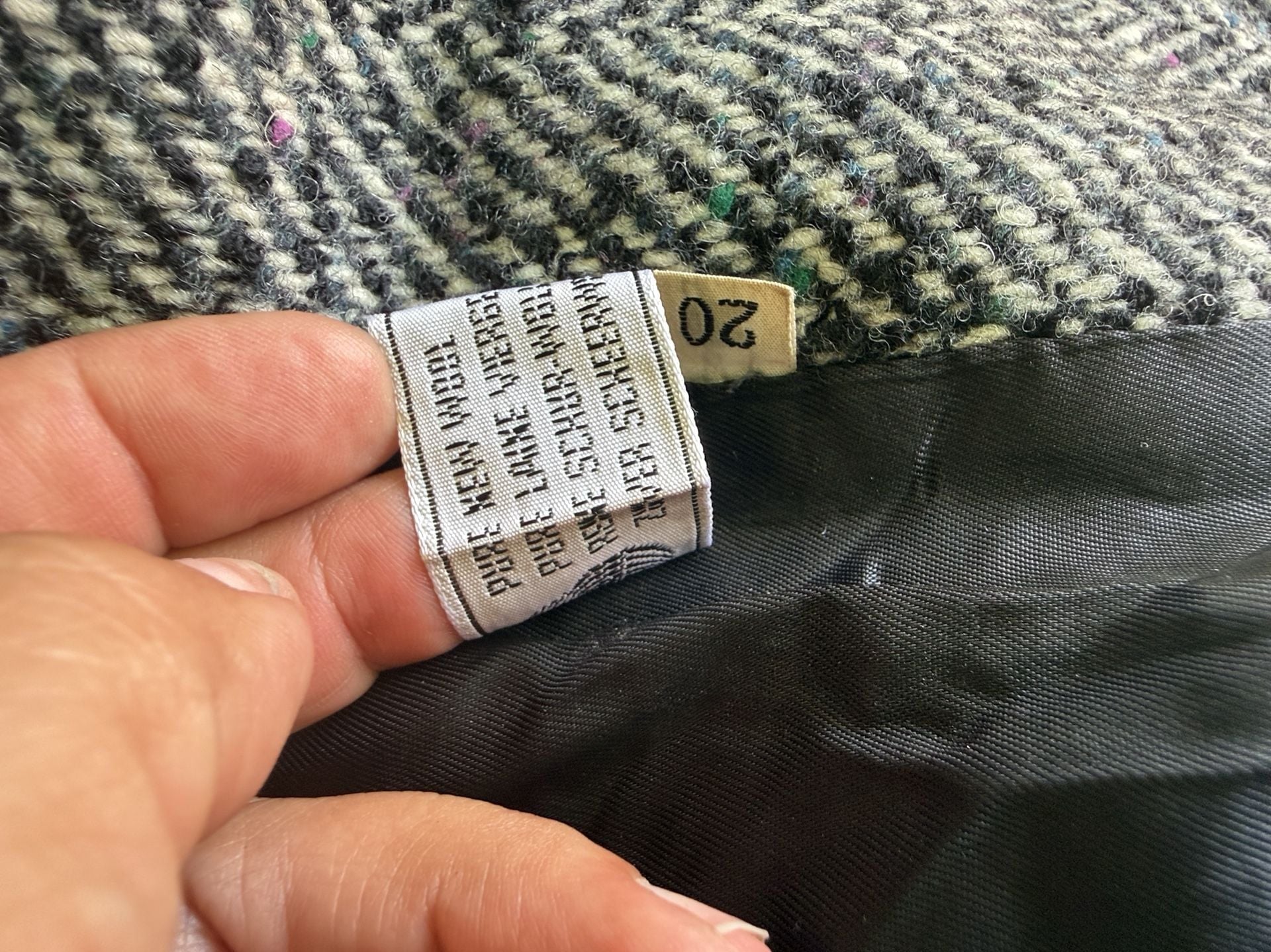 Vintage 90s Academia HerringBone Wool Long Trenchcoat 17