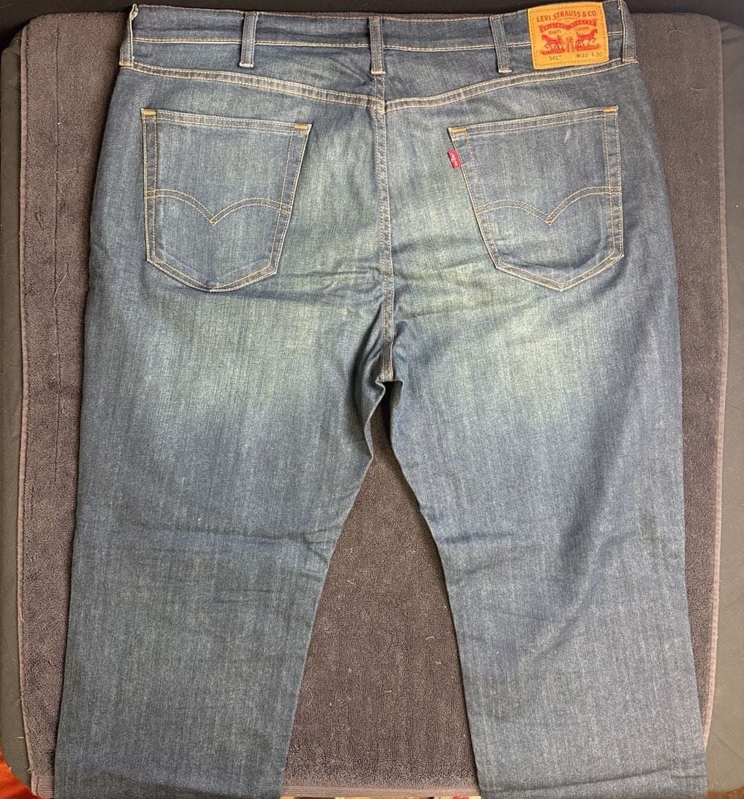 Levi's 541 Athletic Fit Jeans 40x30 Blue Denim Straight Leg 2
