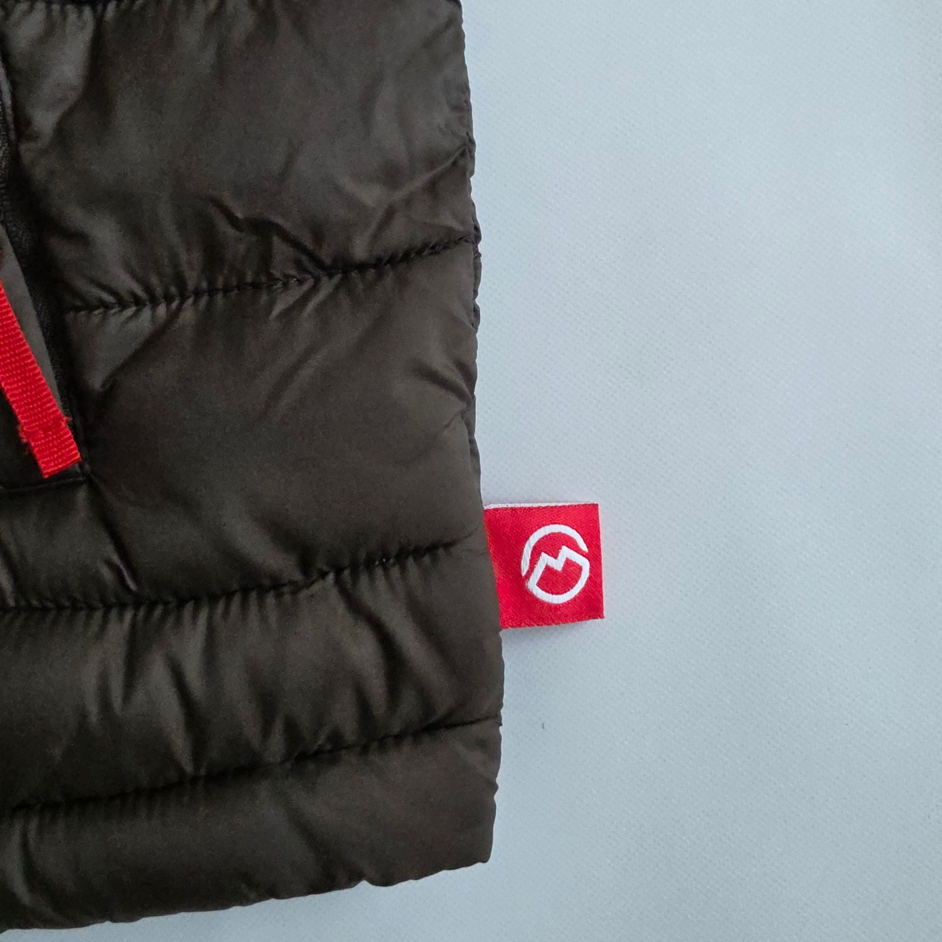 Product thumbnail 6