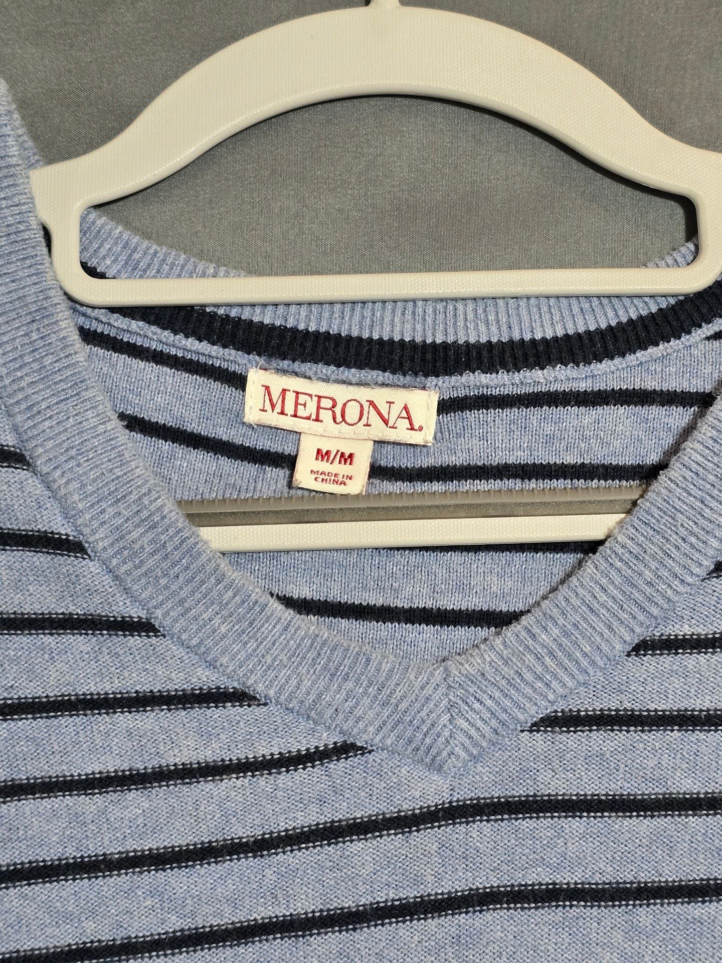 Merona Striped V-Neck Sweater Size M Blue Black 4