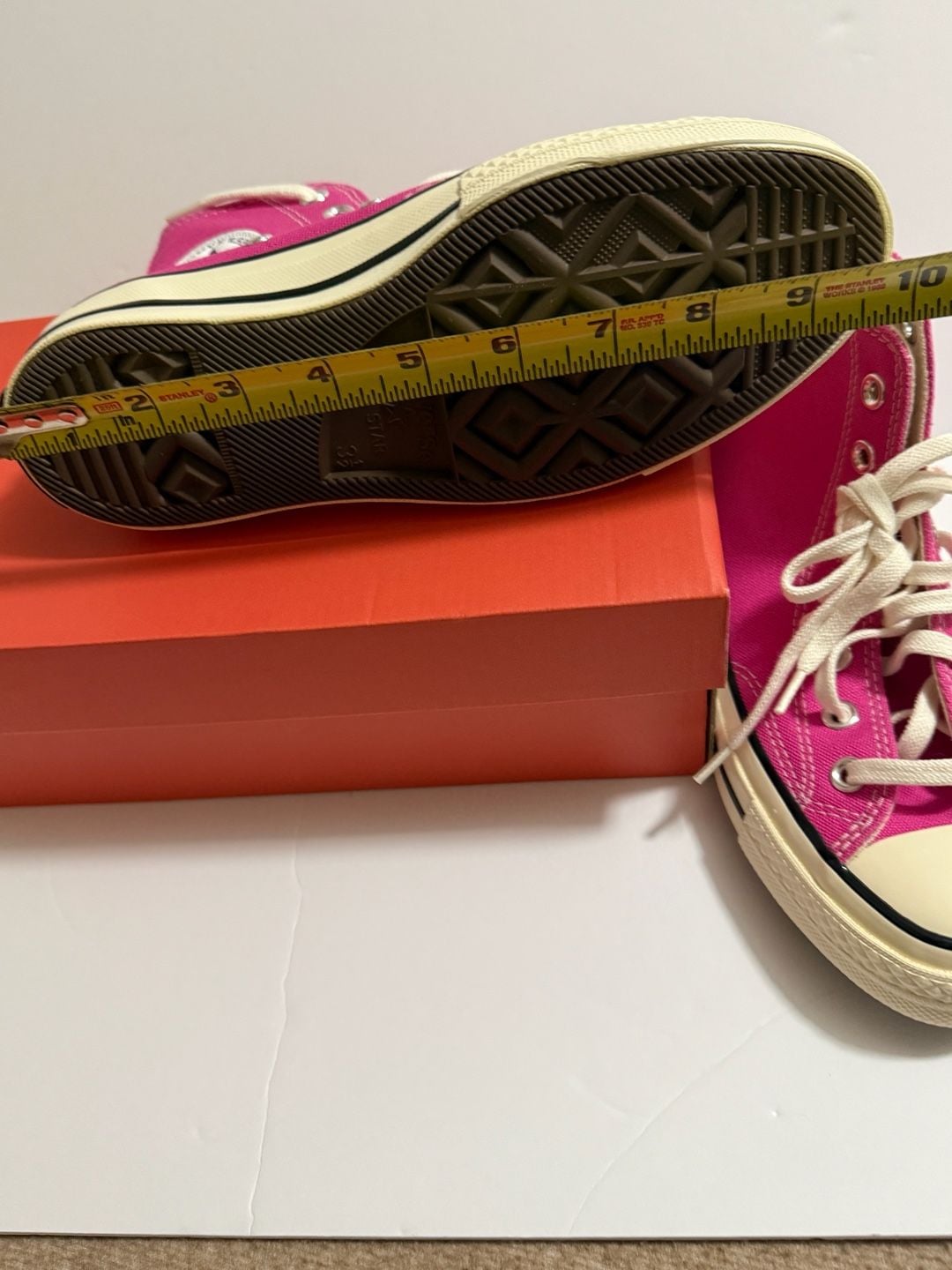 Converse Chuck 70 High Top Size 3.5 Fuchsia Pink 8