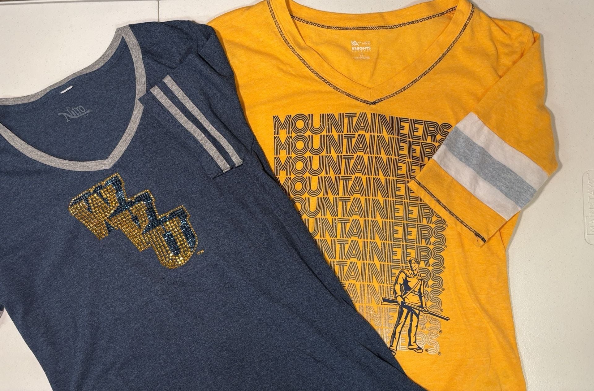 West Virginia Mountaineers T-Shirt Lot of 2 1