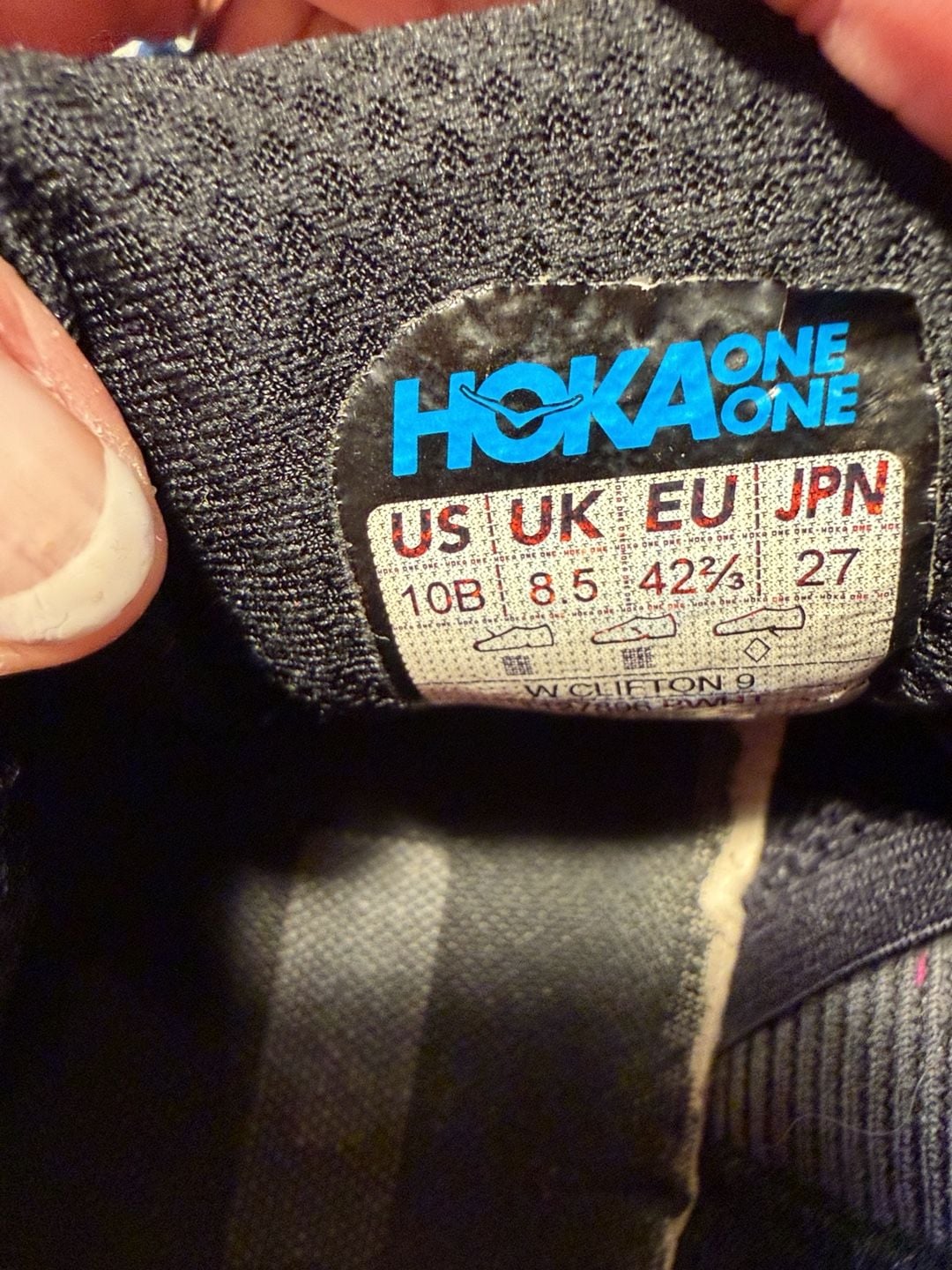 Hoka One One Clifton 9 Size 10B Black Running Shoes 5