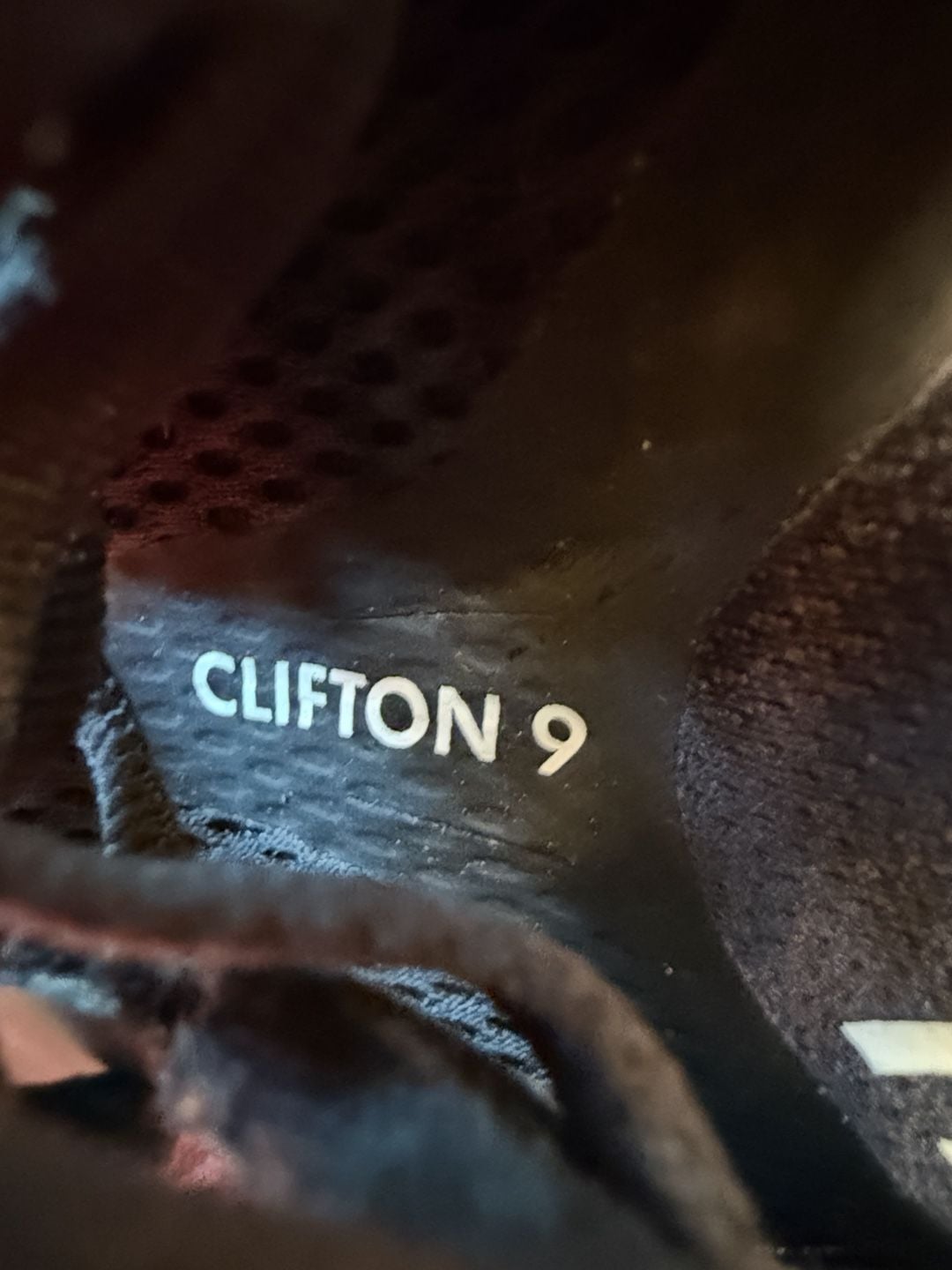 Hoka One One Clifton 9 Size 10B Black Running Shoes 6