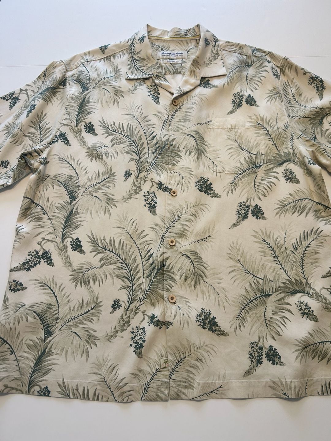 Tommy Bahama Silk Camp Shirt Green Palm Frond Print XL 2