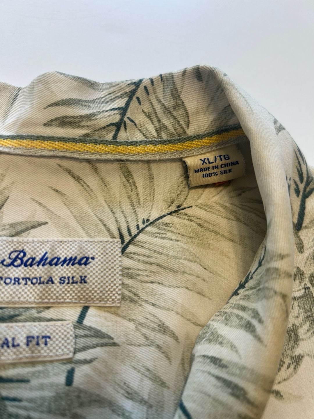 Tommy Bahama Silk Camp Shirt Green Palm Frond Print XL 4