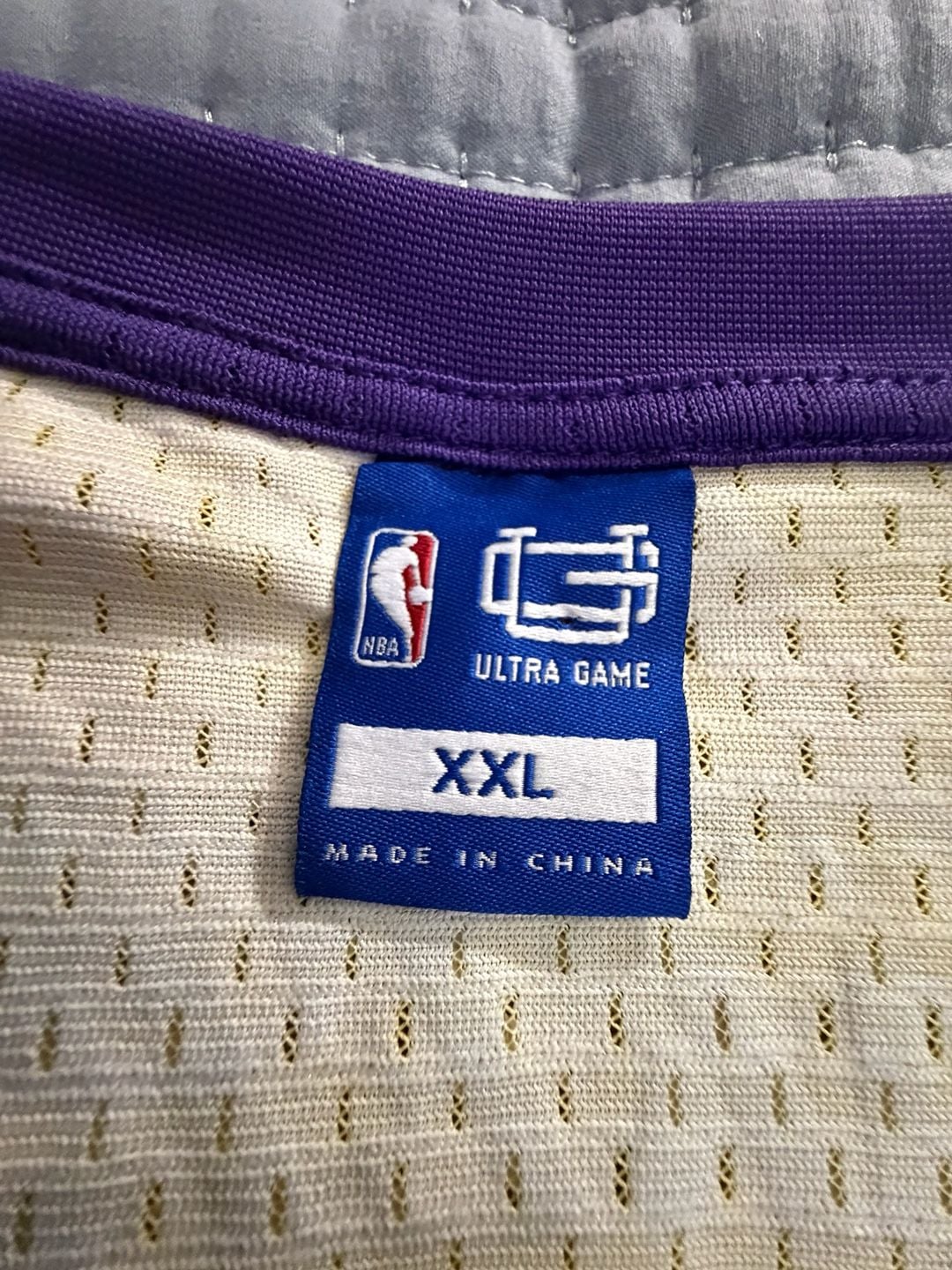 Los Angeles Lakers Jersey Size XXL 7