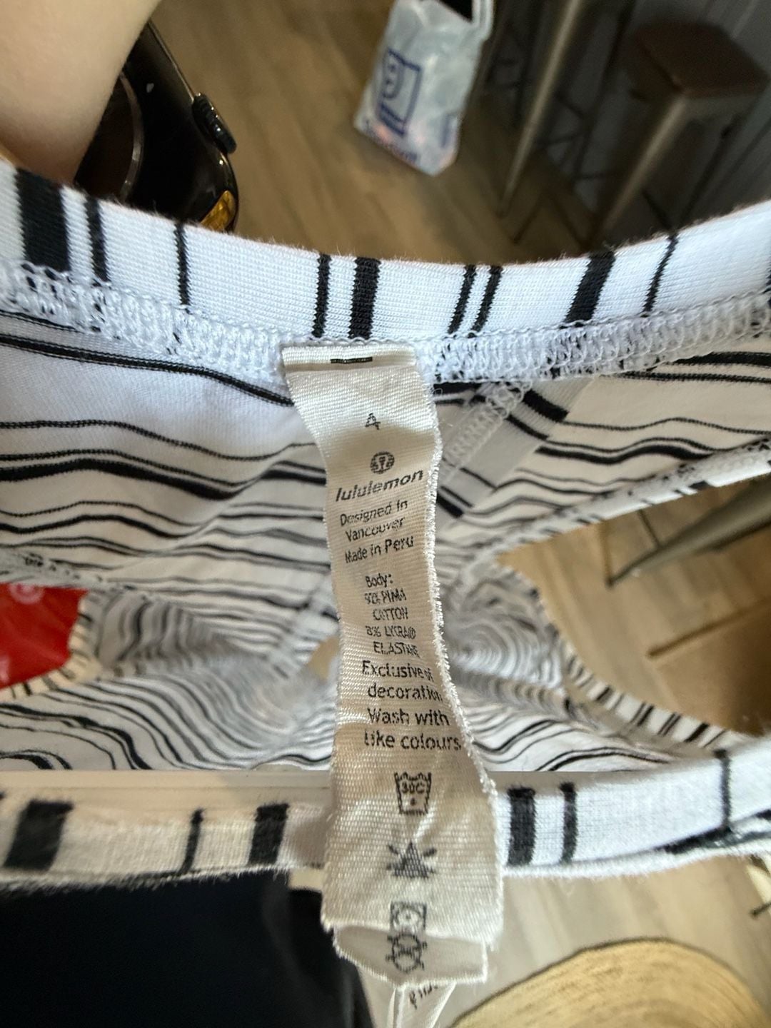 Lululemon Tank Top Size 4 Black White Striped open tie Racerback 4