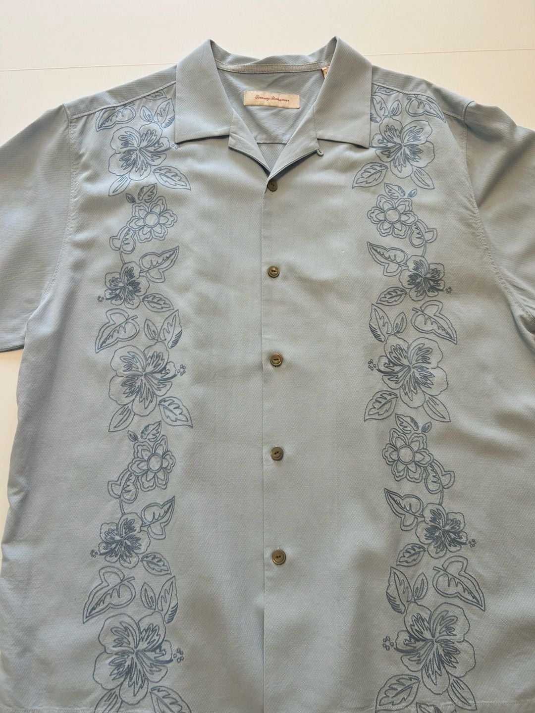 Tommy Bahama Silk Embroidered Short Sleeve Shirt XL Light Blue 2