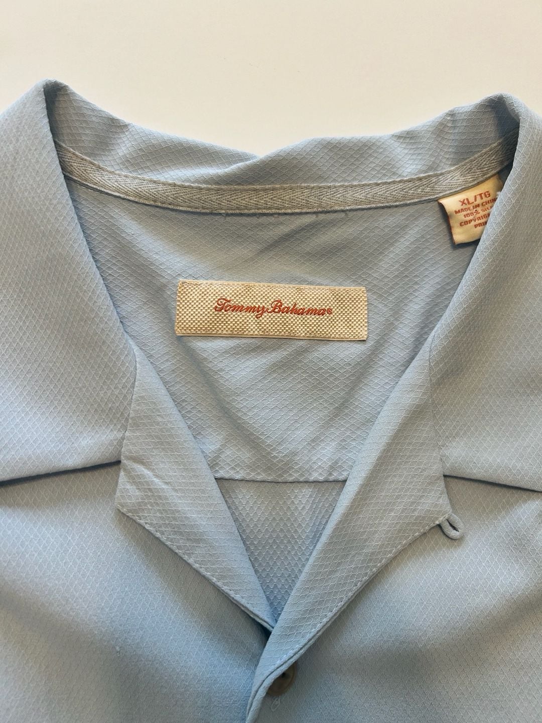 Tommy Bahama Silk Embroidered Short Sleeve Shirt XL Light Blue 4
