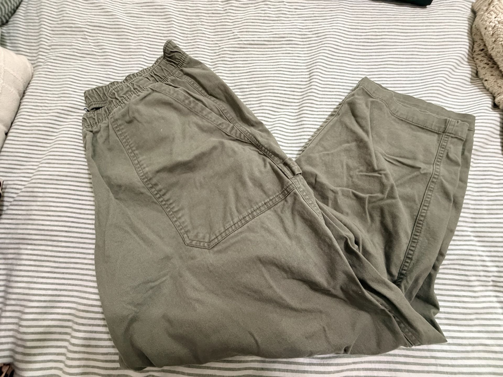 Old Navy Barrel Pants Olive Green Elastic Waist 1