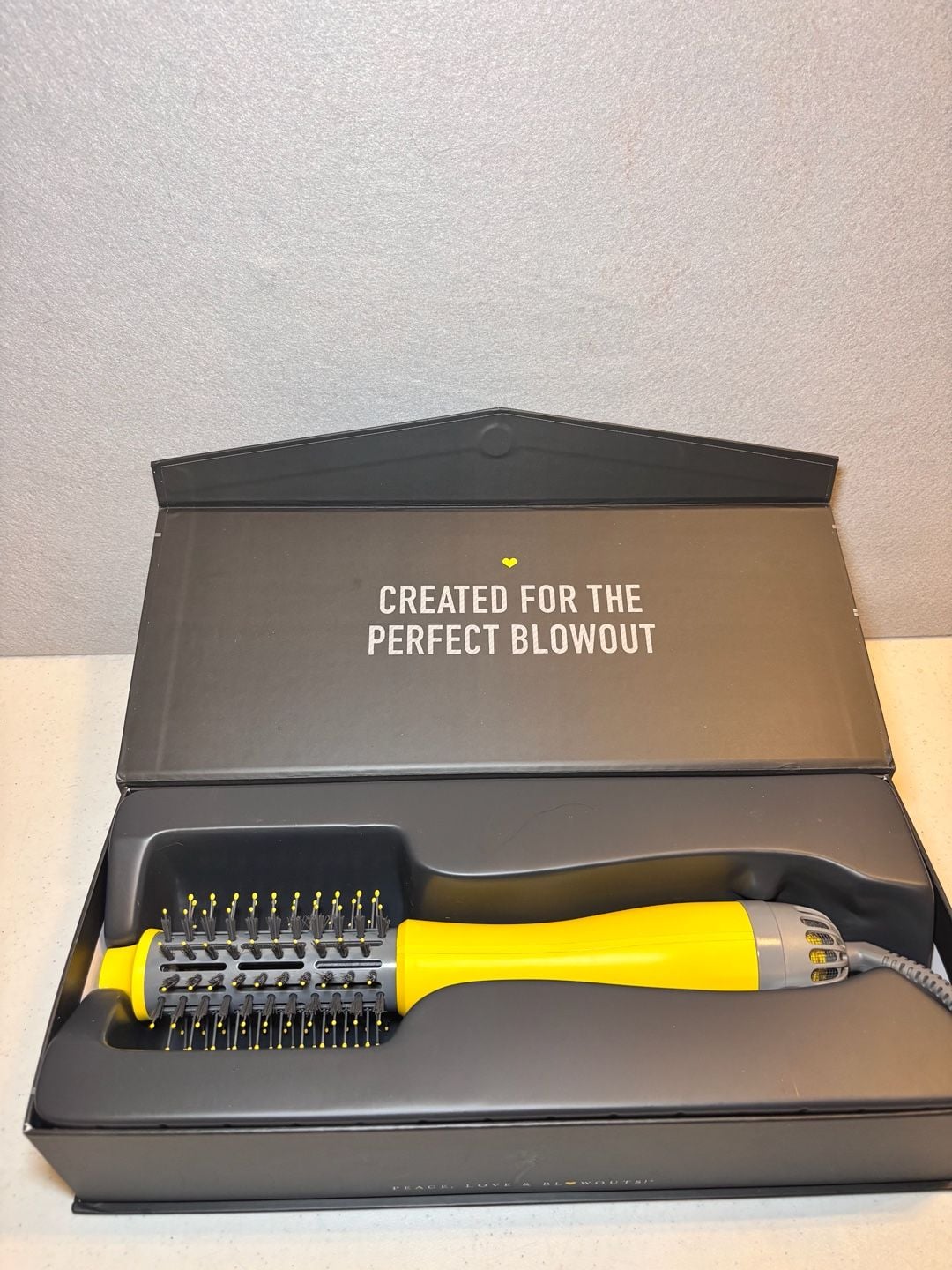 Drybar The Half Shot Small Round Blow-Dryer Brush 5