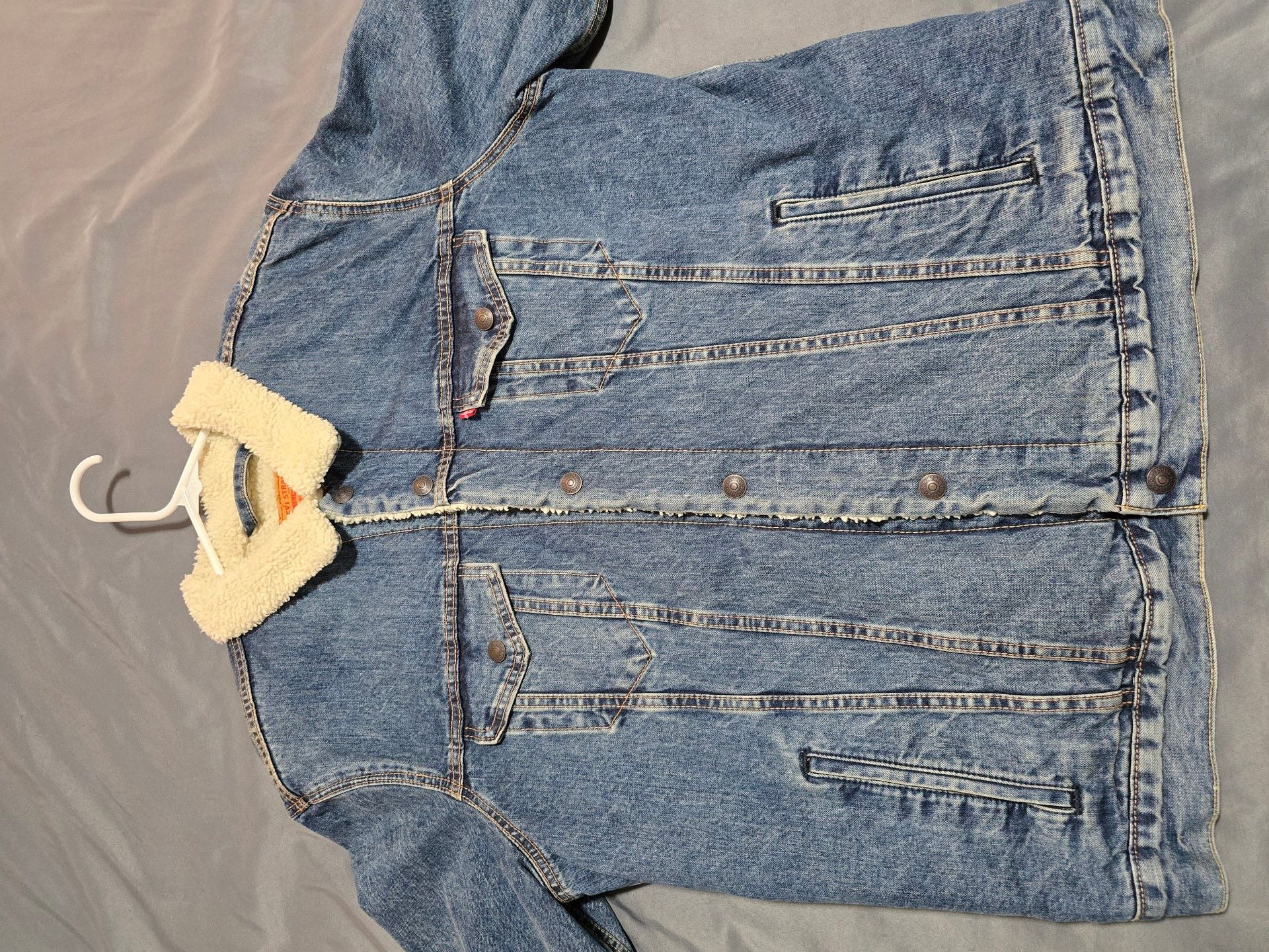 Levi's Sherpa Trucker Jacket Size XL Blue Denim Fleece Lined 2