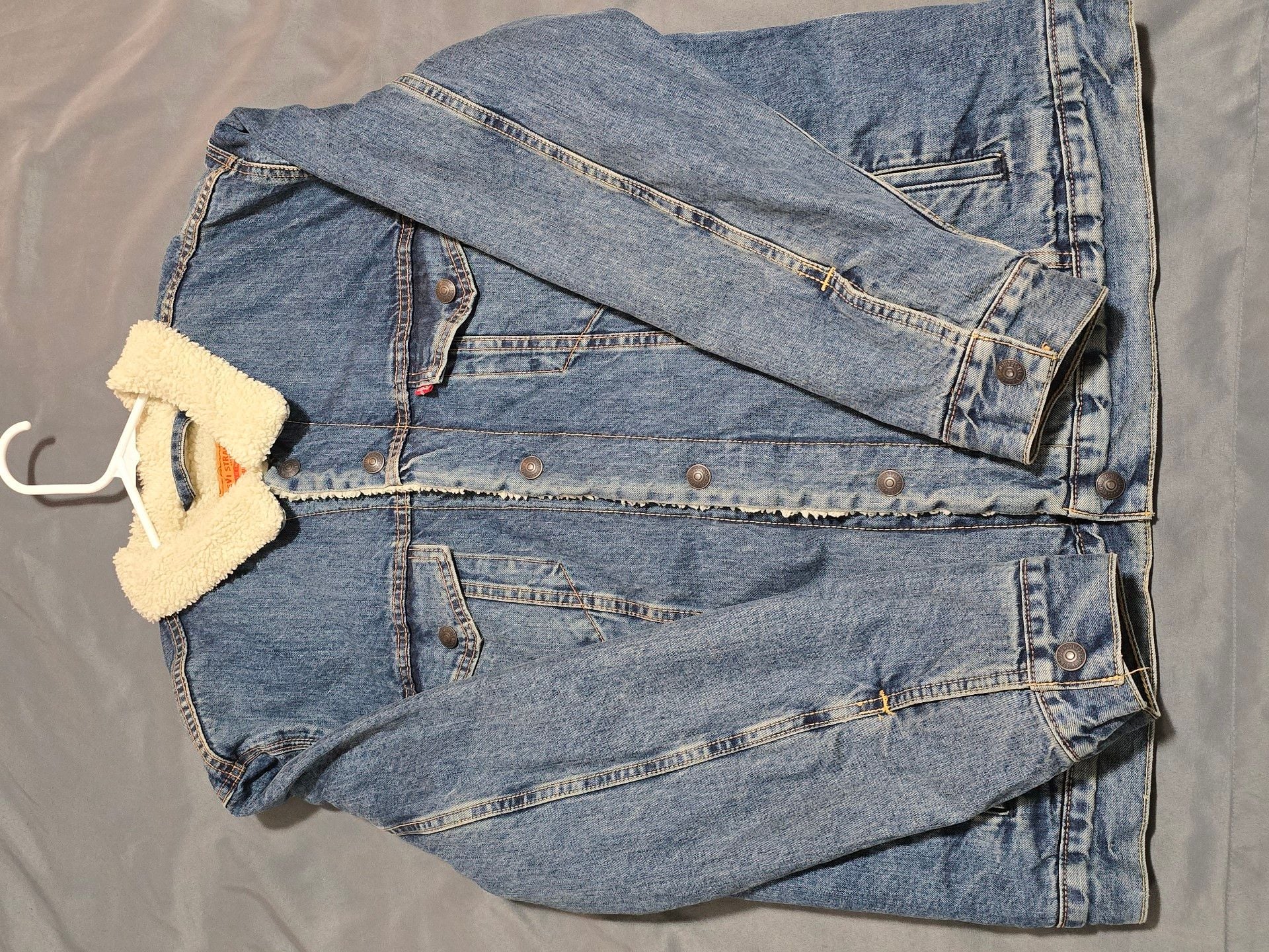 Levi's Sherpa Trucker Jacket Size XL Blue Denim Fleece Lined 3
