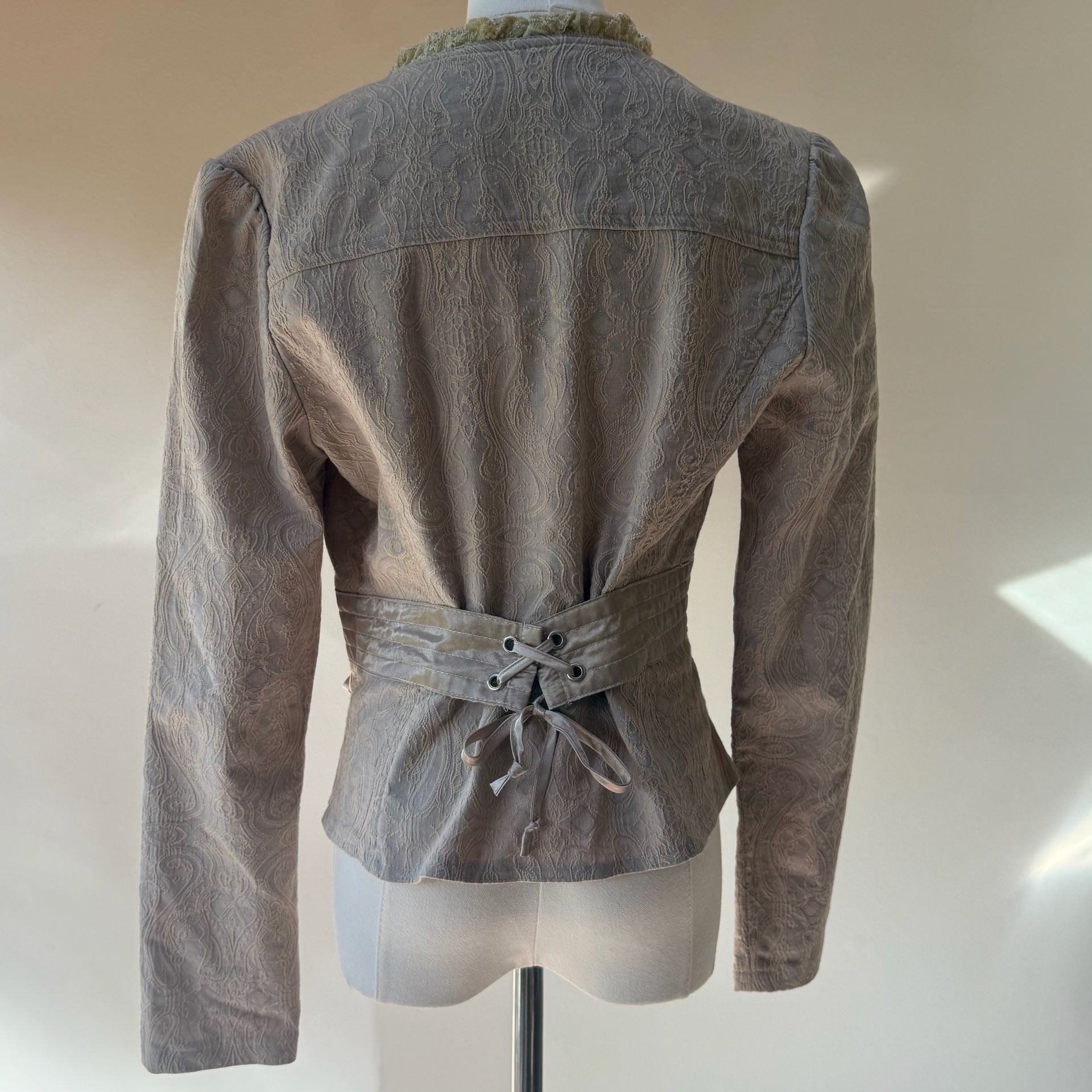 Jacket Beige Floral Brocade Ruffle with Bows 8