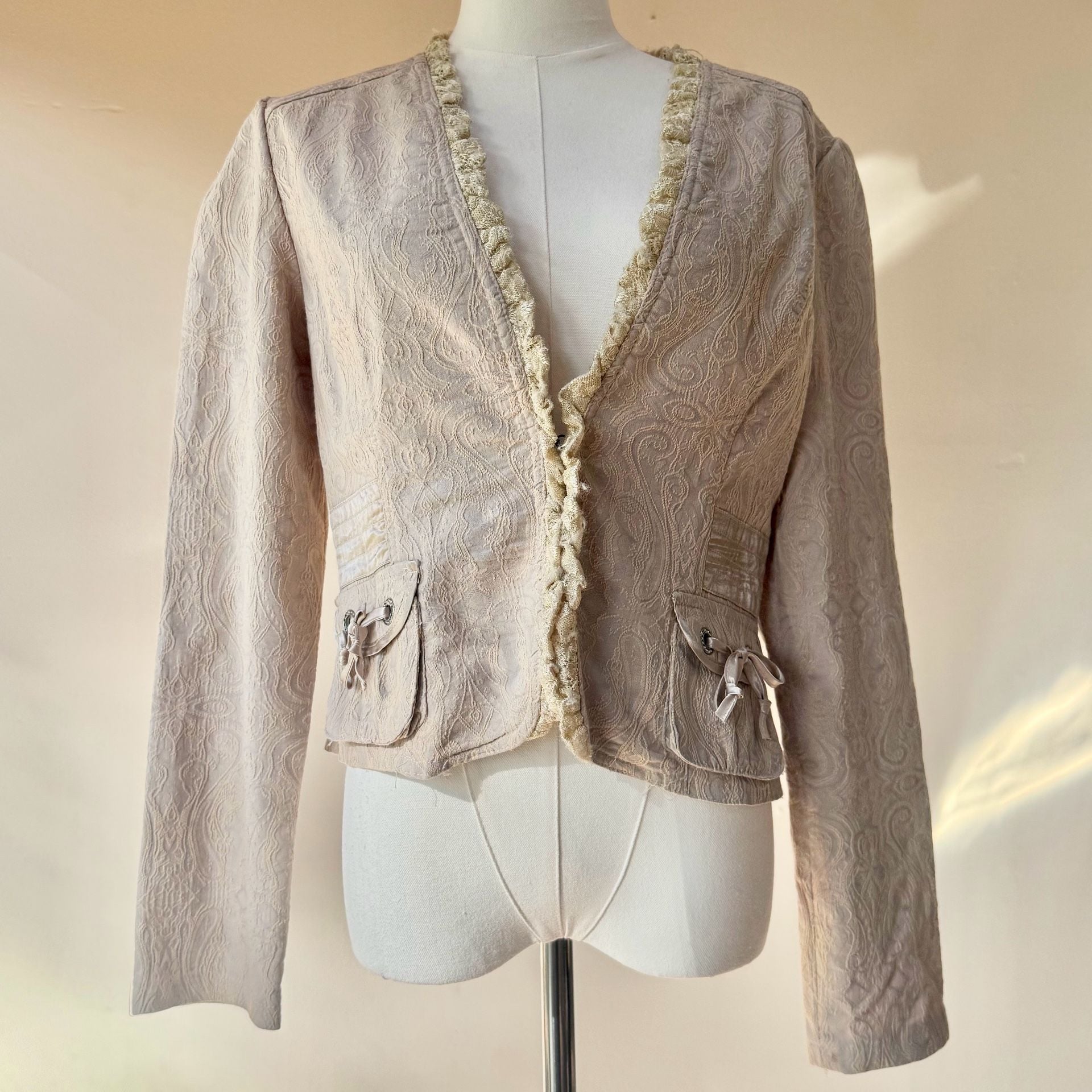 Jacket Beige Floral Brocade Ruffle with Bows 10