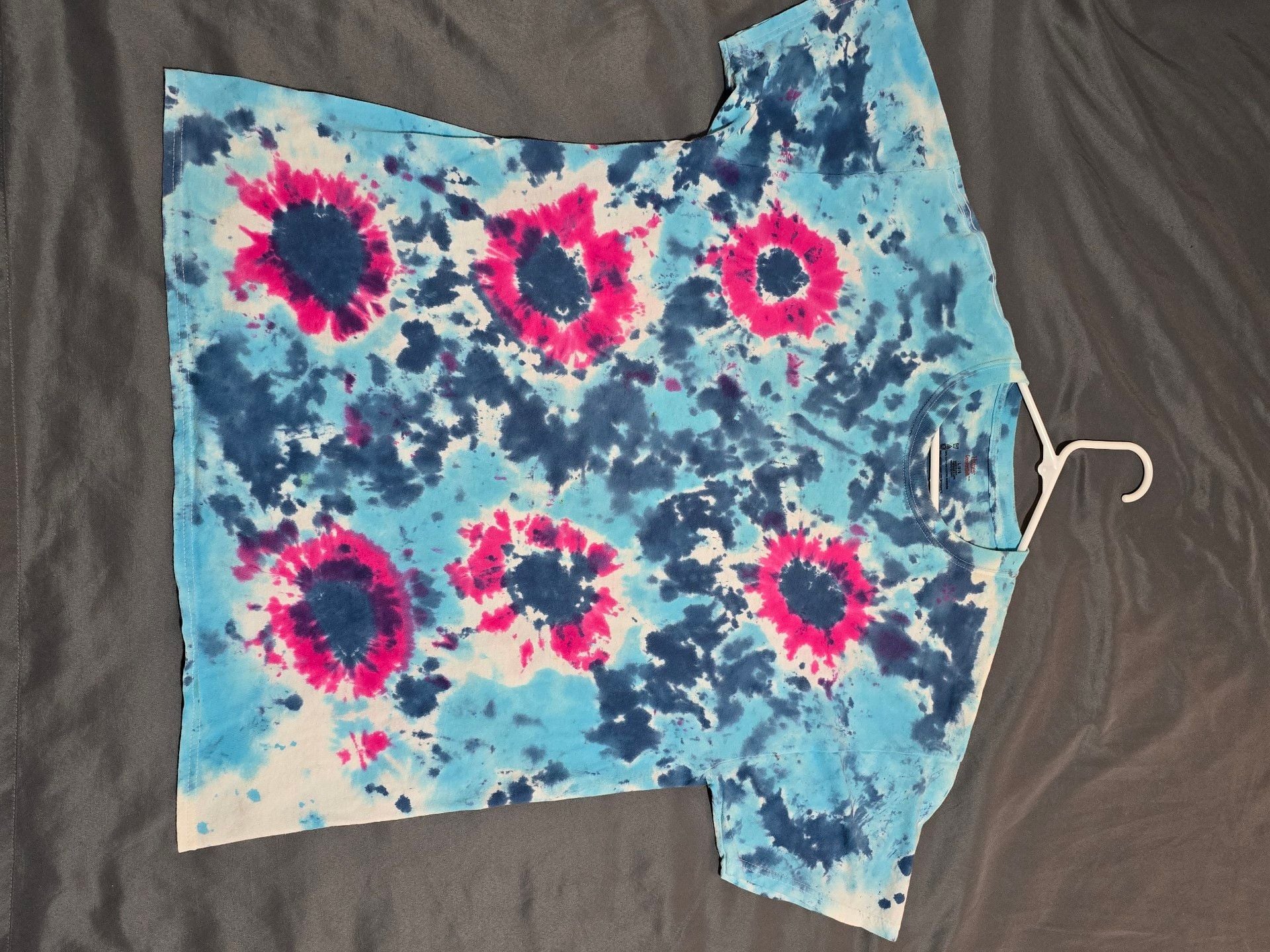 Hanes ComfortSoft T-Shirt Size L Blue Pink Tie Dye 2