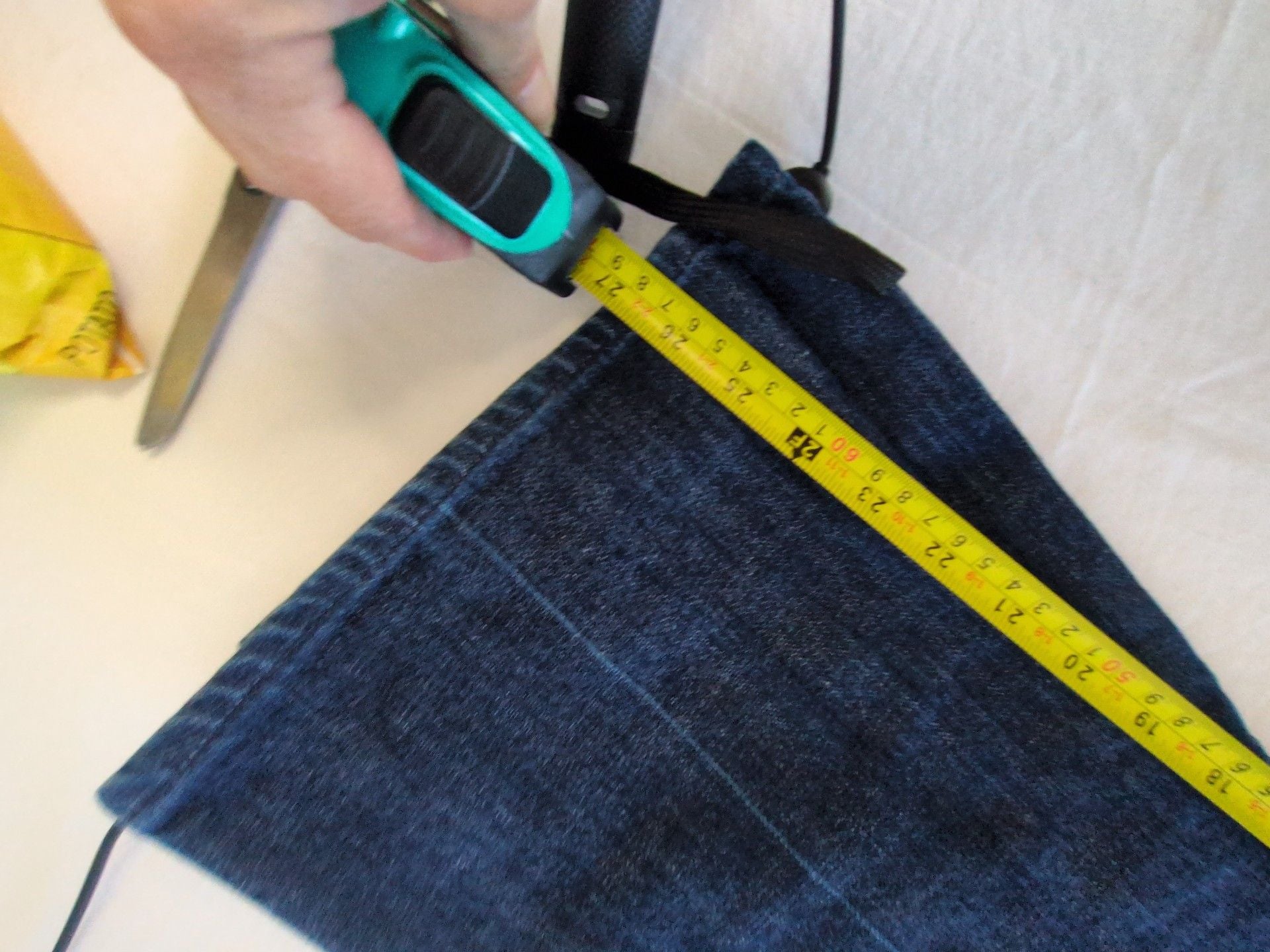7 For All Mankind A Pocket Jeans Size 30 Dark Wash Bootcut 11