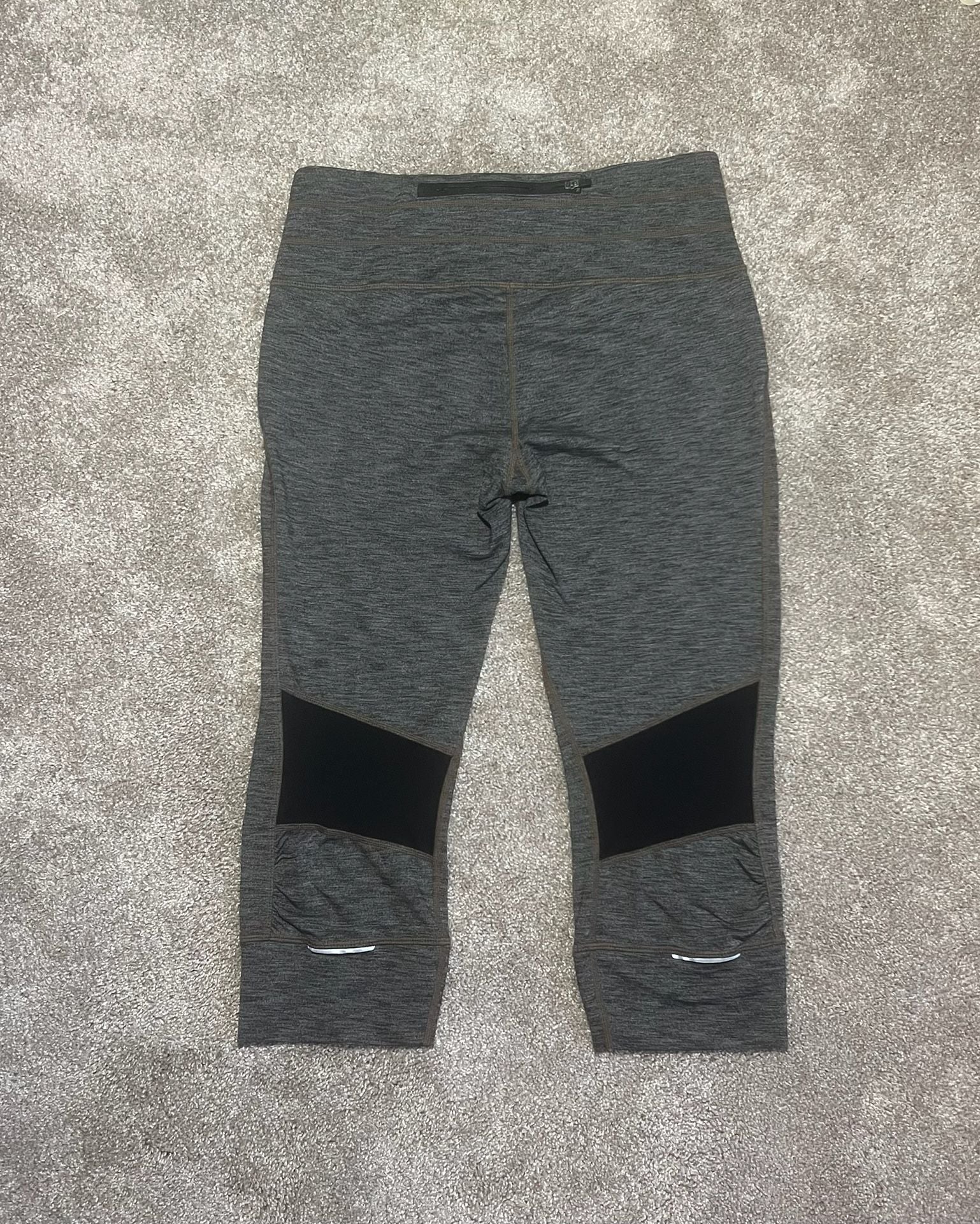 Athleta Capris Gray Athletic Leggings 3