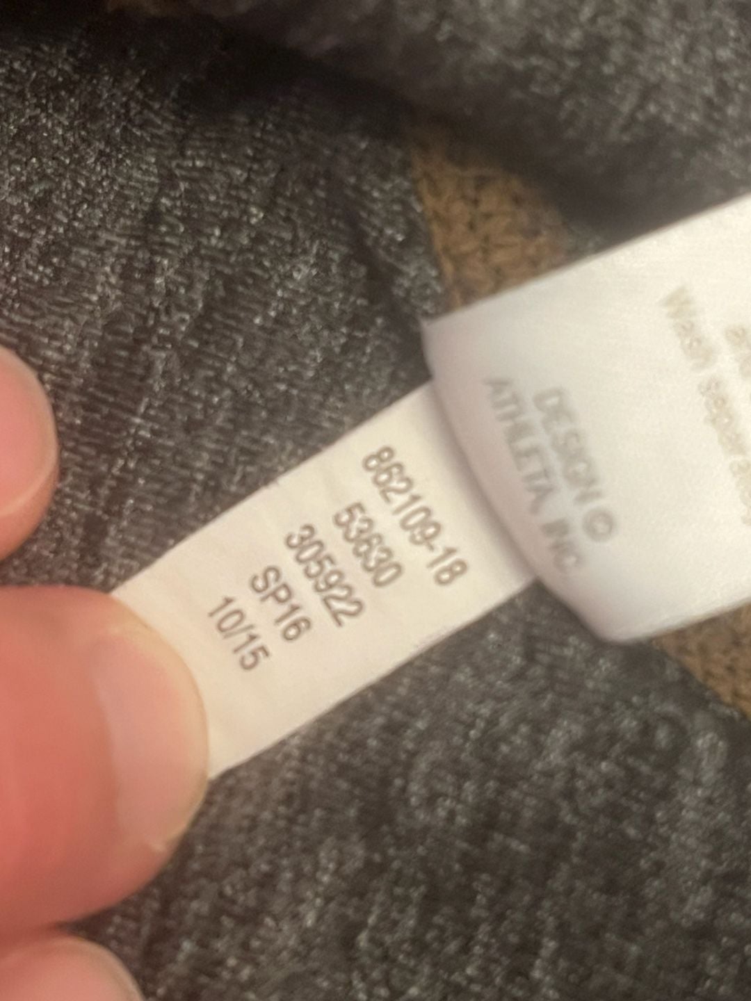 Athleta Capris Gray Athletic Leggings 8