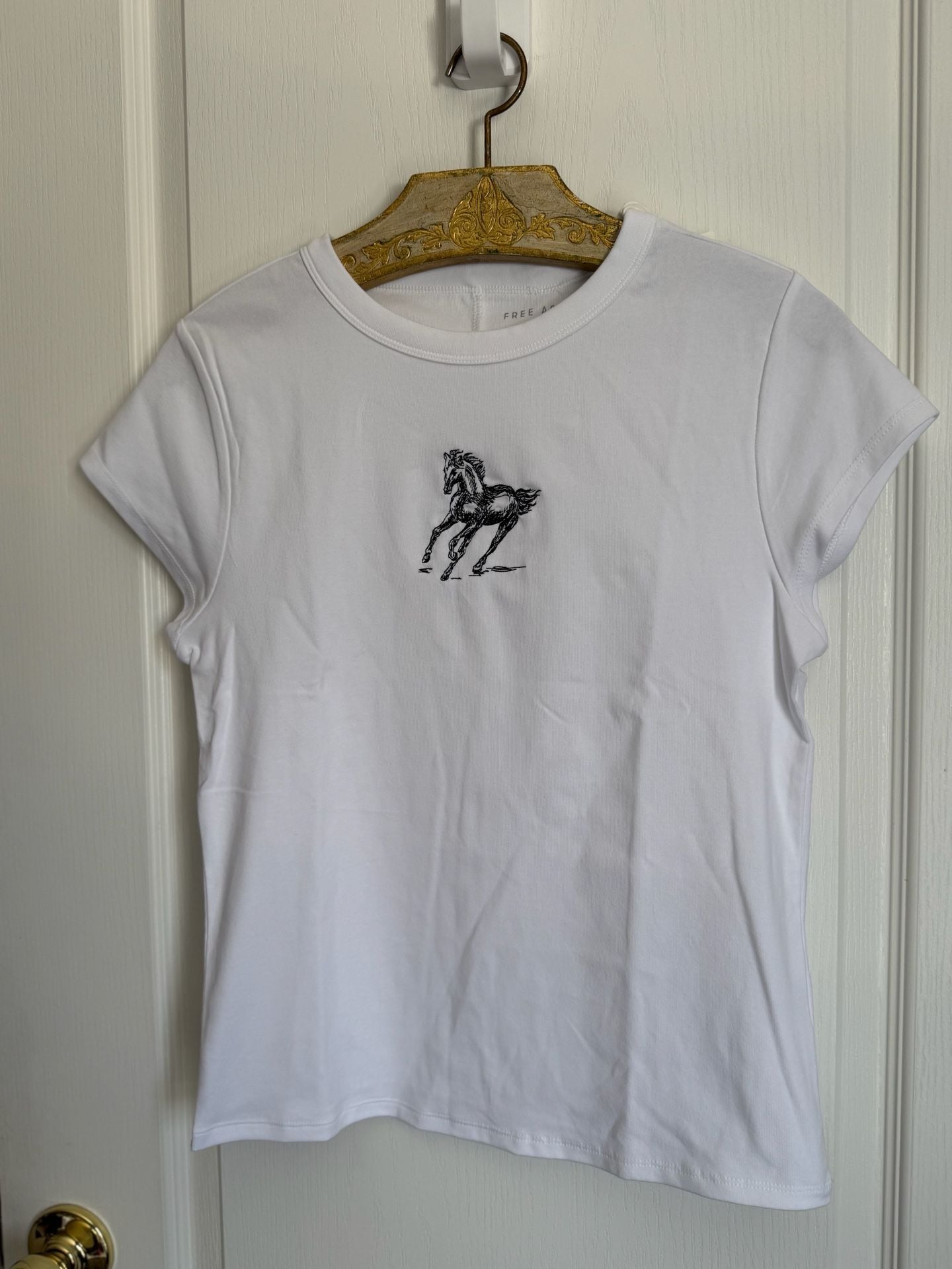 Embroidery by me! Free Assembly Cap Sleeve Tee Size M 8-10 White with Black Horse 5