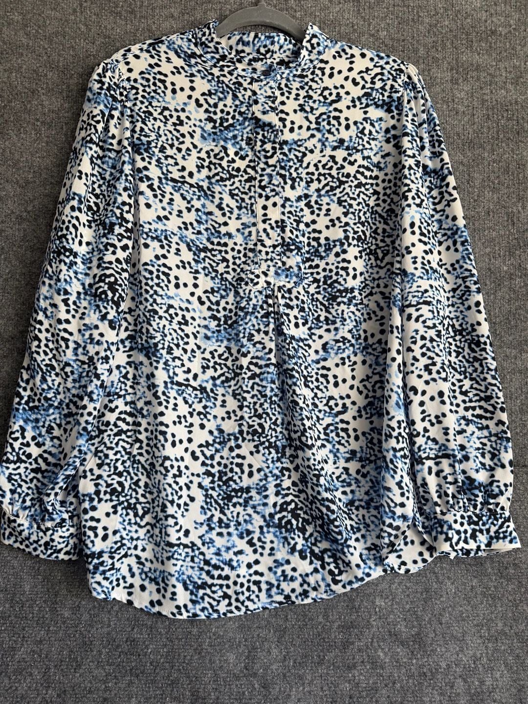 Anne Klein Modern Women's Fashion, White/navy blue : ... 2