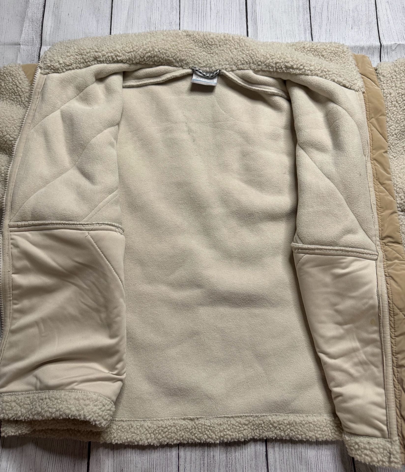 Columbia Women's Sherpa Fleece Jacket L Cream Tan Full Zip Teddy Outdoor 9