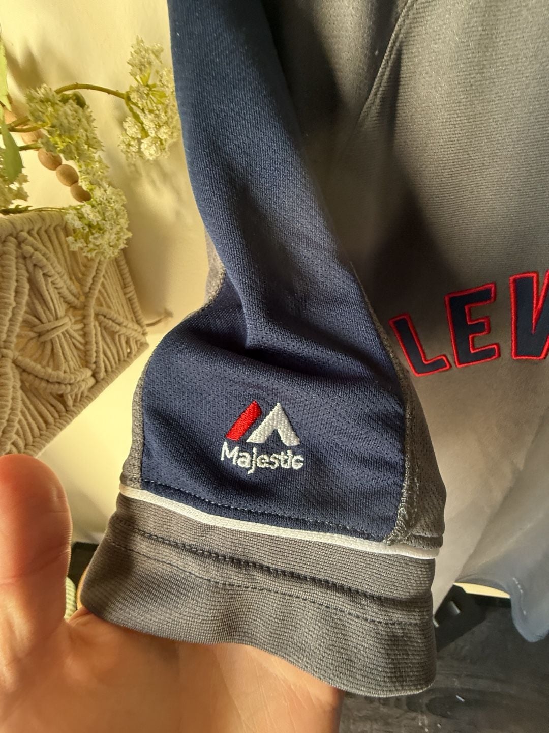 ⚾️ RARE Vintage Cleveland Indians Chief Wahoo Majestic Jersey 💥 size L 6