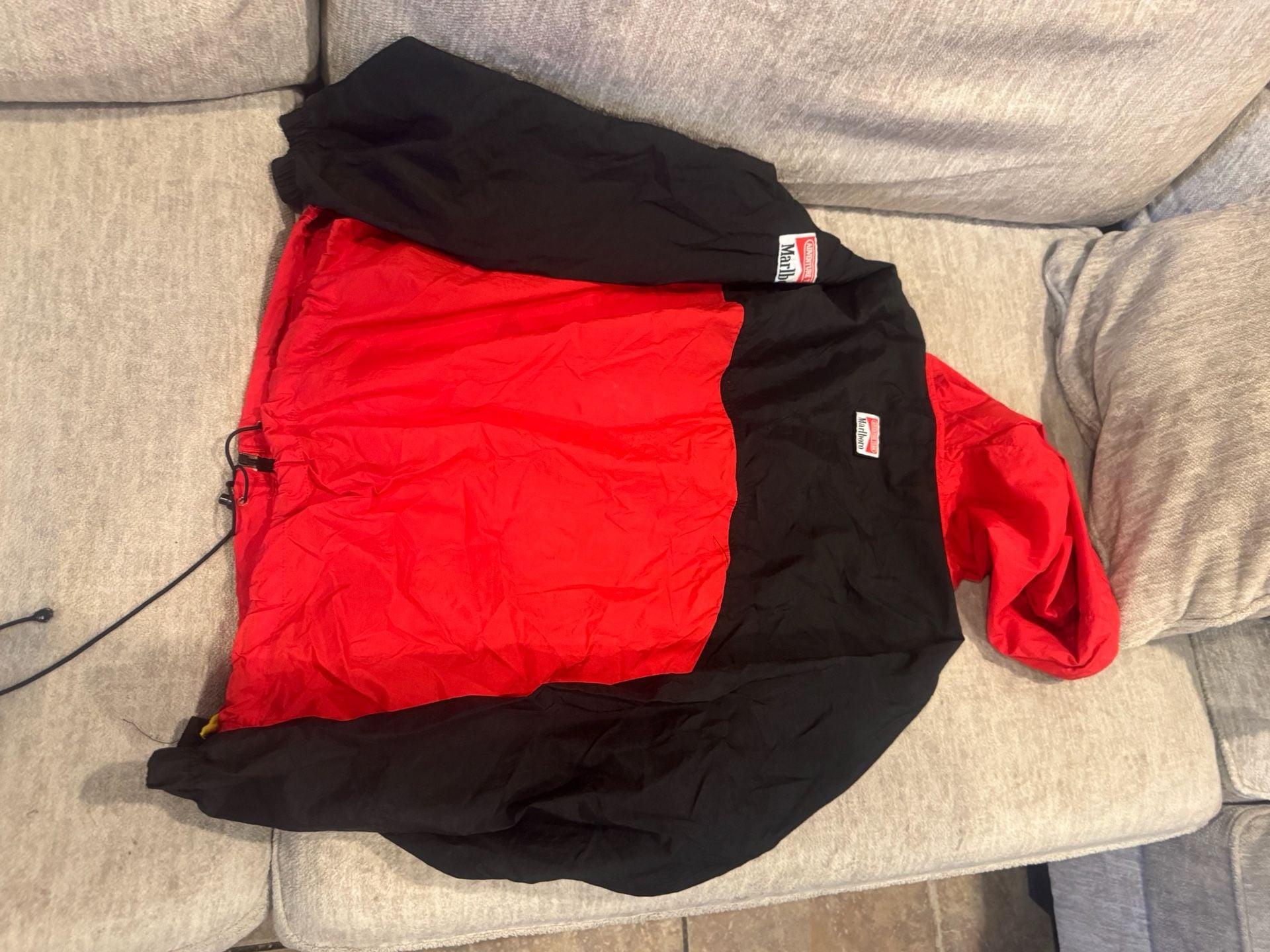 Vintage Marlboro Adventure Team Windbreaker Jacket Red Black Mens XL 5