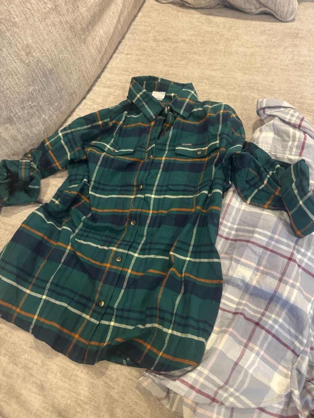 Columbia Plaid Long Sleeve Shirt Lot of 2 Women’s Med 5