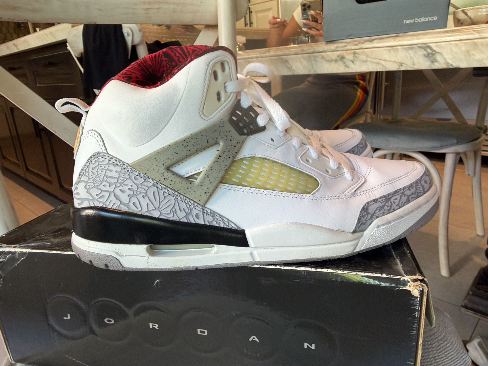 Nike Air Jordan Spizike Size 11 White Cement Grey 4