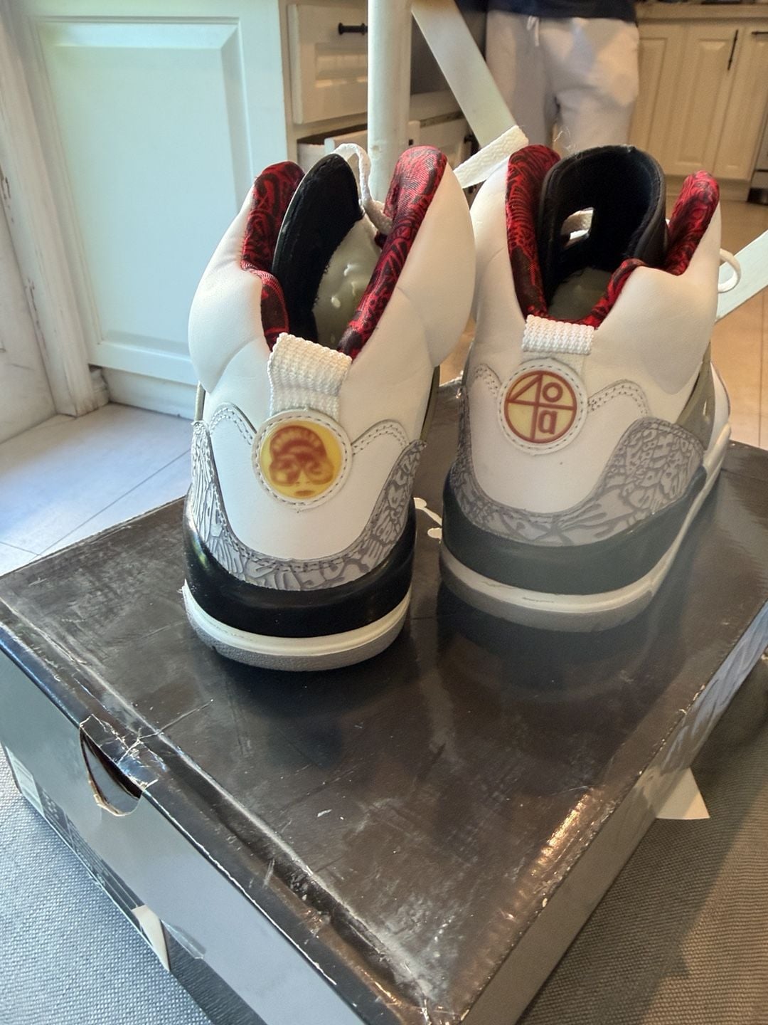 Nike Air Jordan Spizike Size 11 White Cement Grey 11