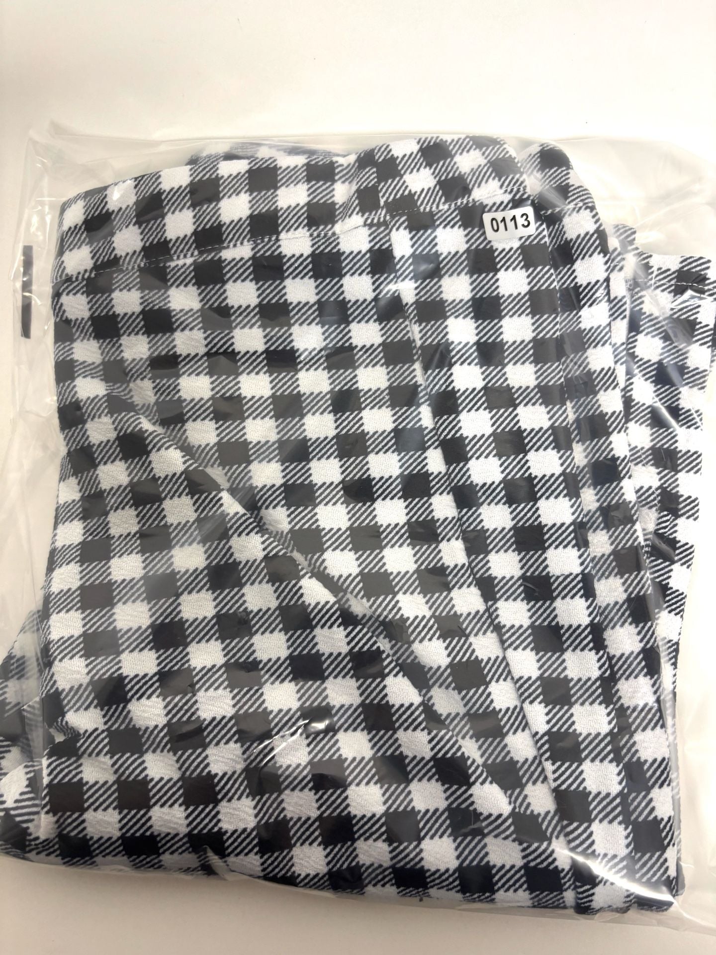SHEIN Gingham Pants Size M Black White Checkered 9